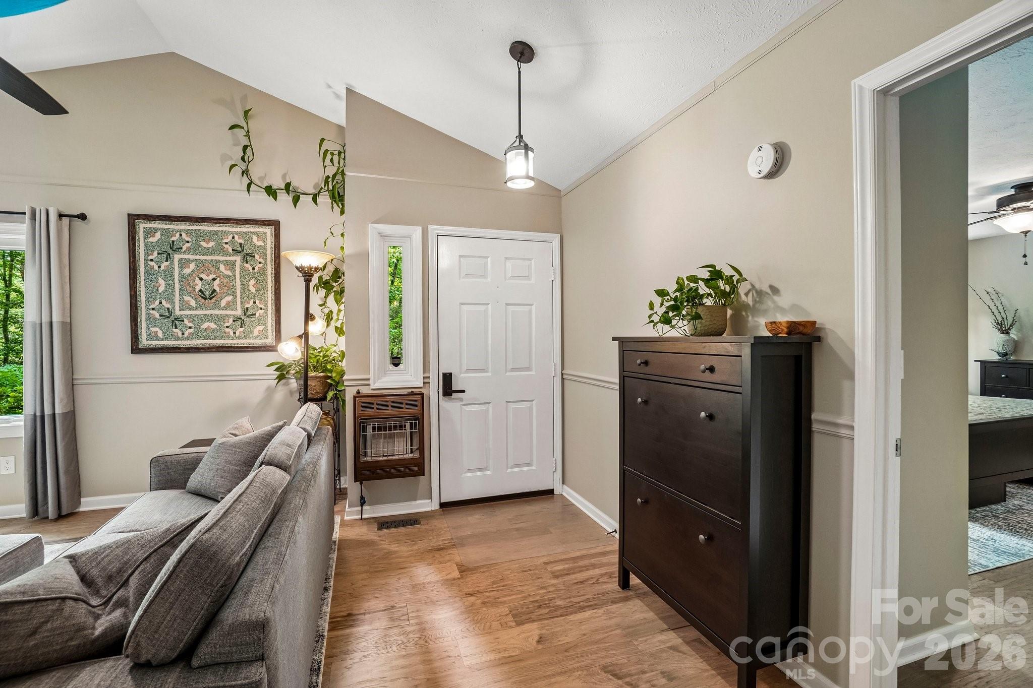 3229 N Bearwallow Road — Hendersonville