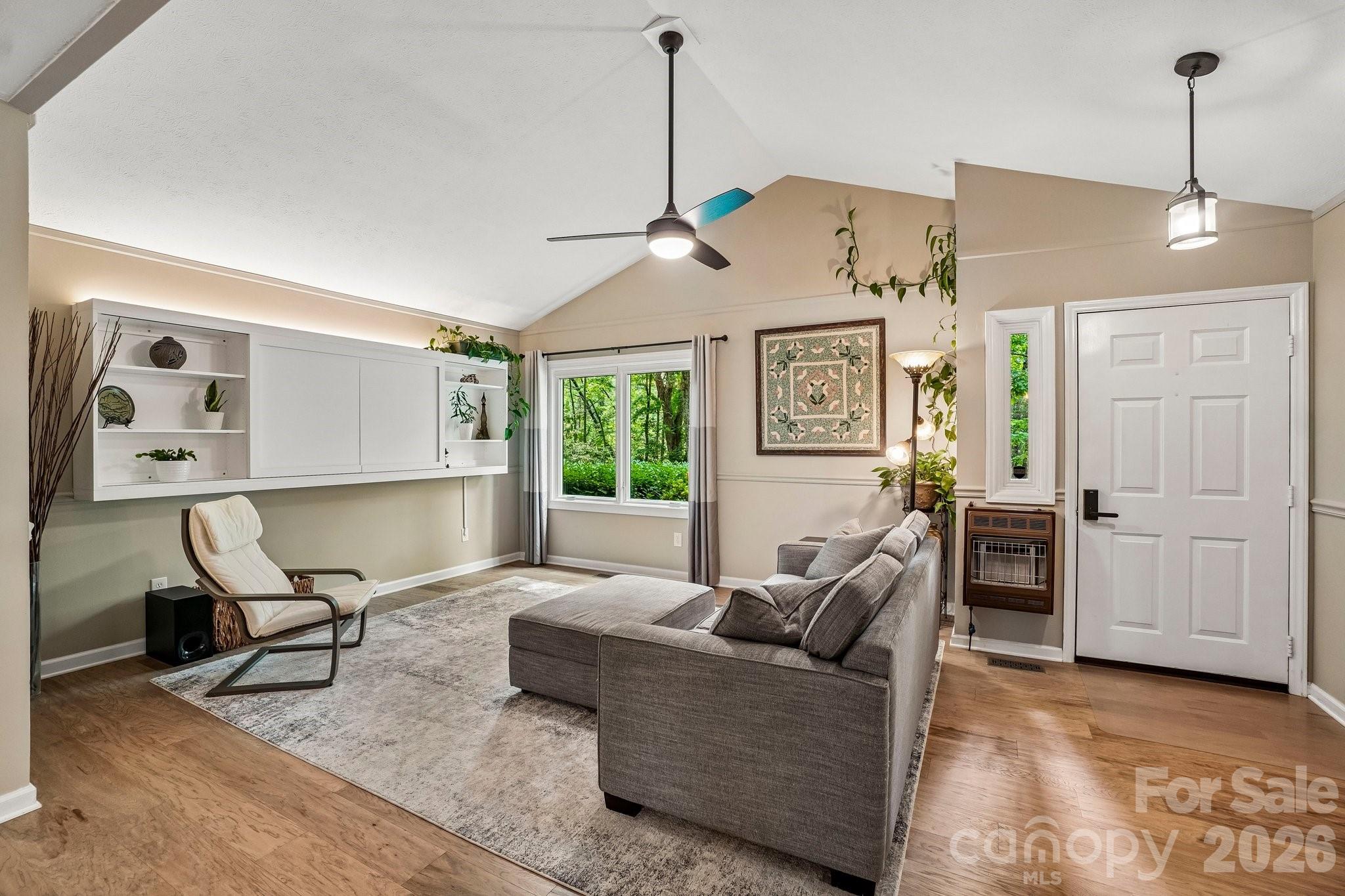 3229 N Bearwallow Road — Hendersonville