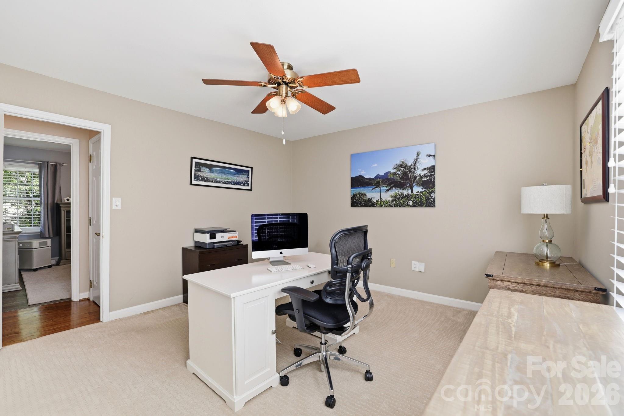 4612 Deanscroft Drive — Charlotte