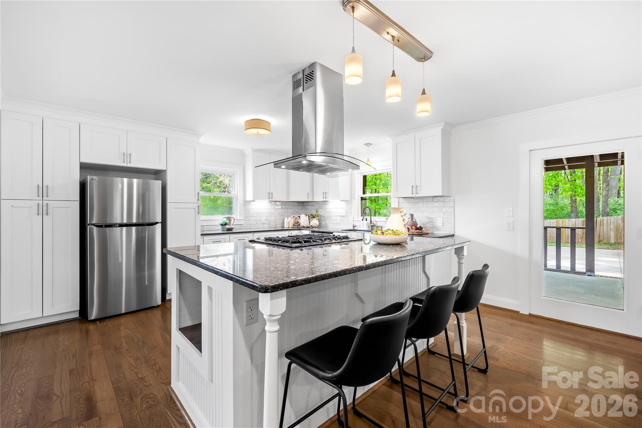 6002 Lake Road — Mint Hill