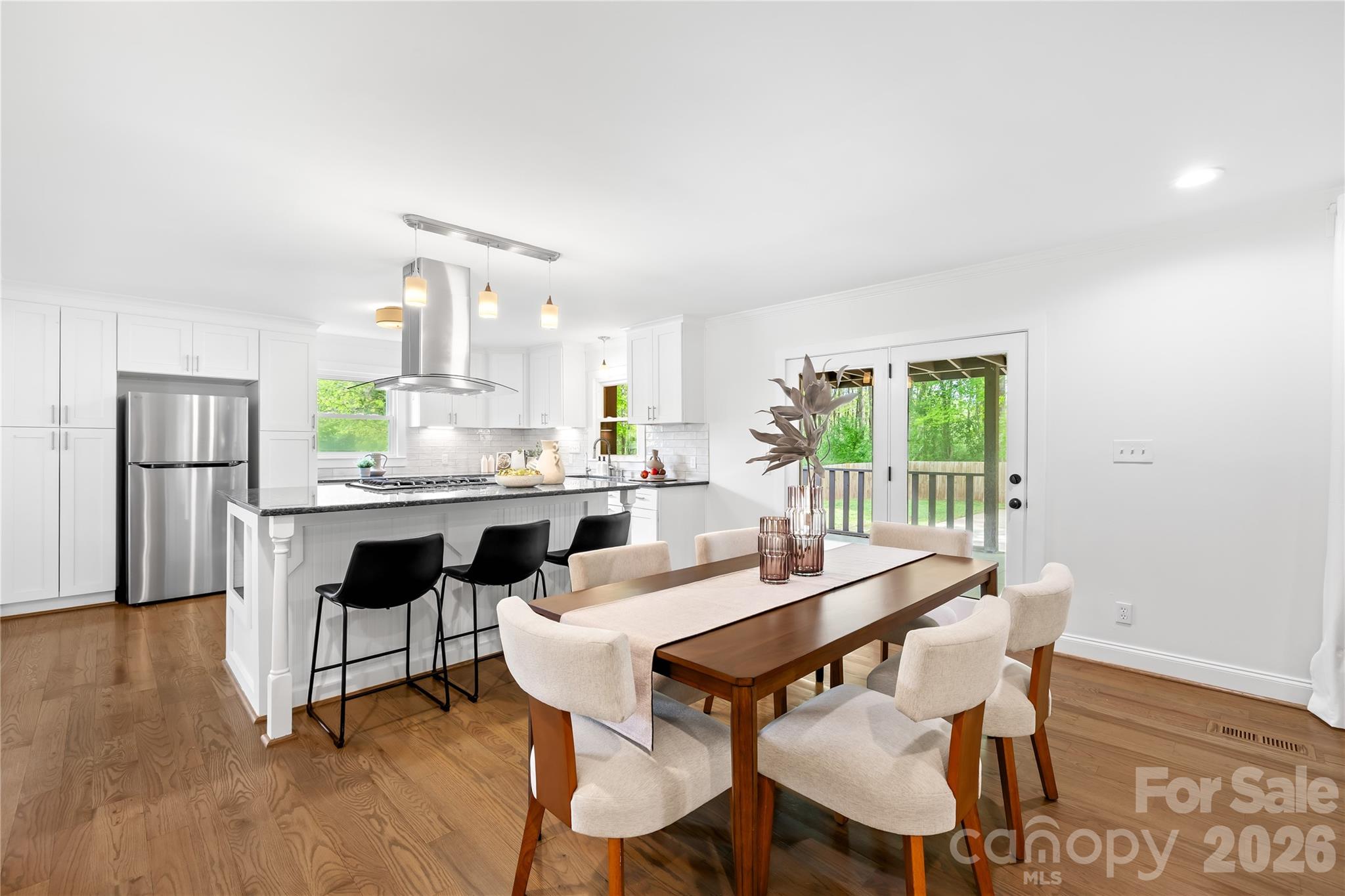 6002 Lake Road — Mint Hill