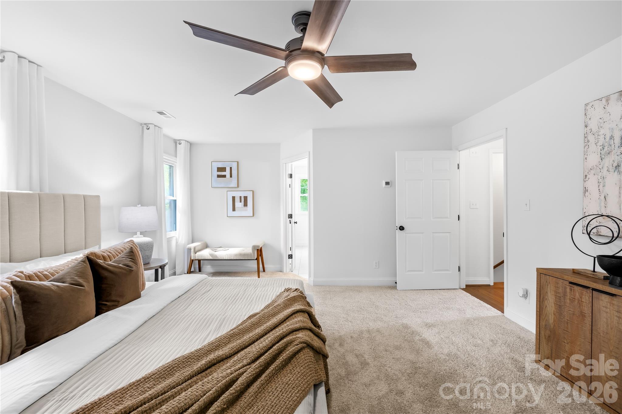 6002 Lake Road — Mint Hill