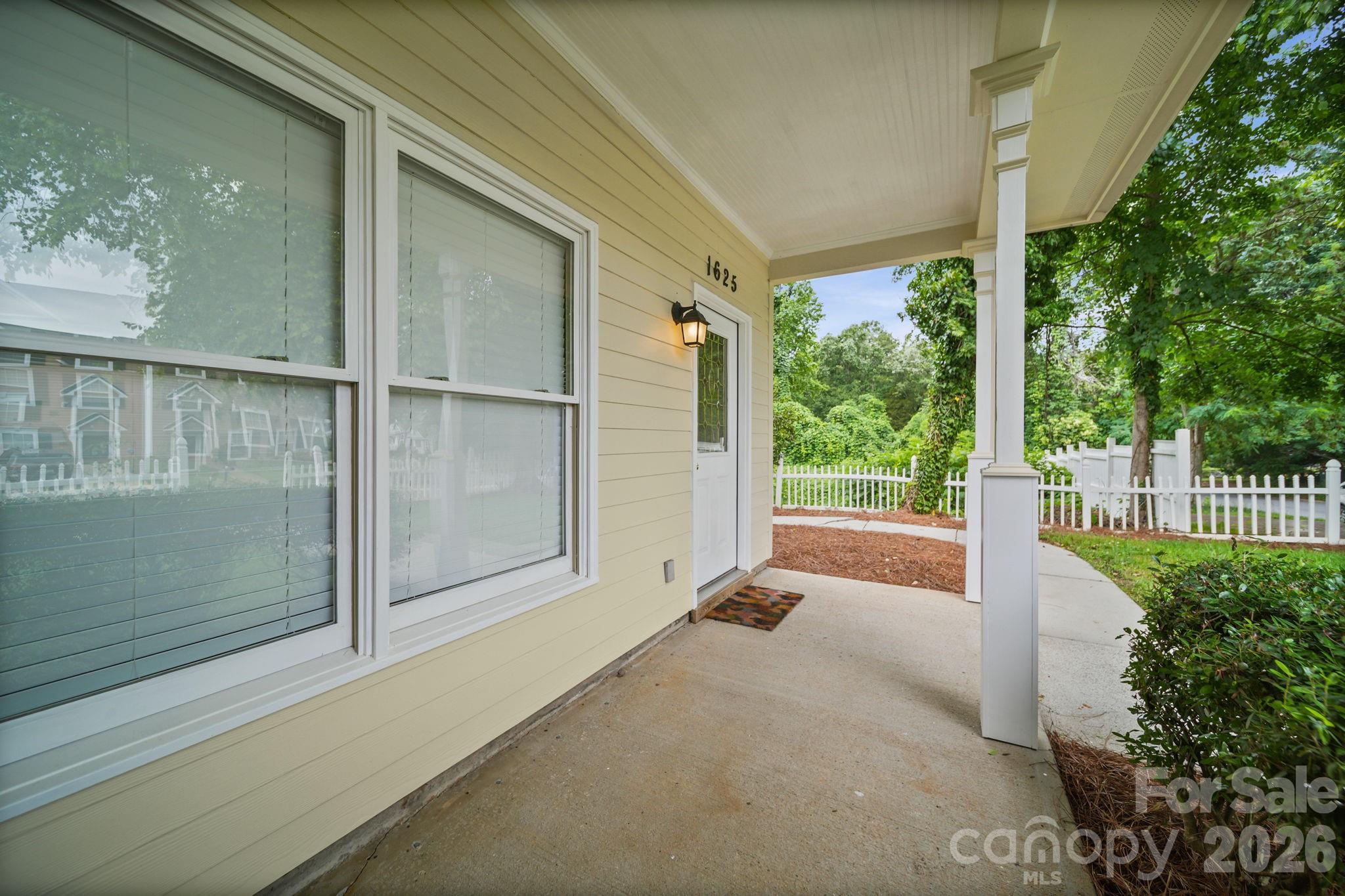 1625 Begonia Way — Rock Hill