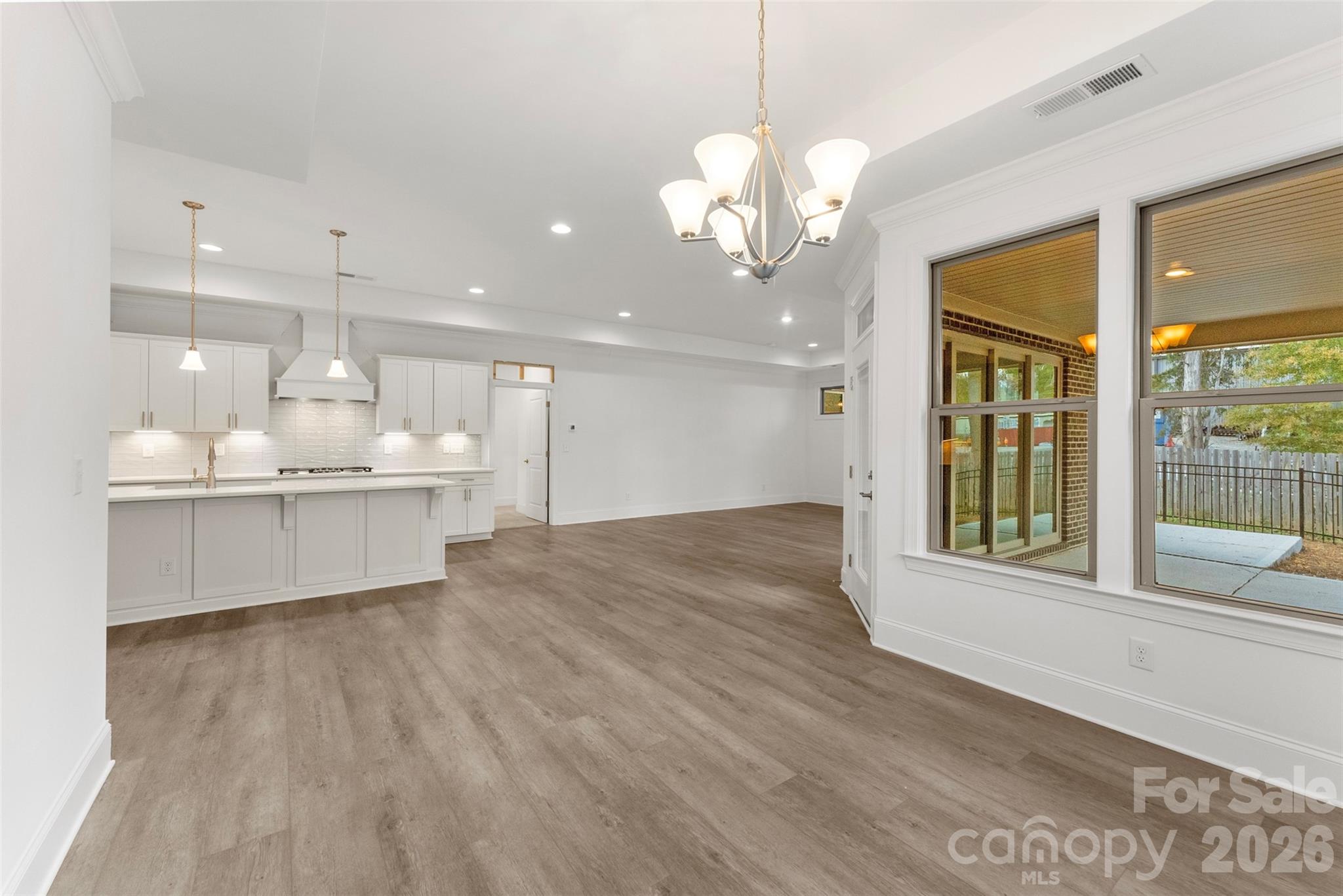 411 Newstyle Way — Gastonia