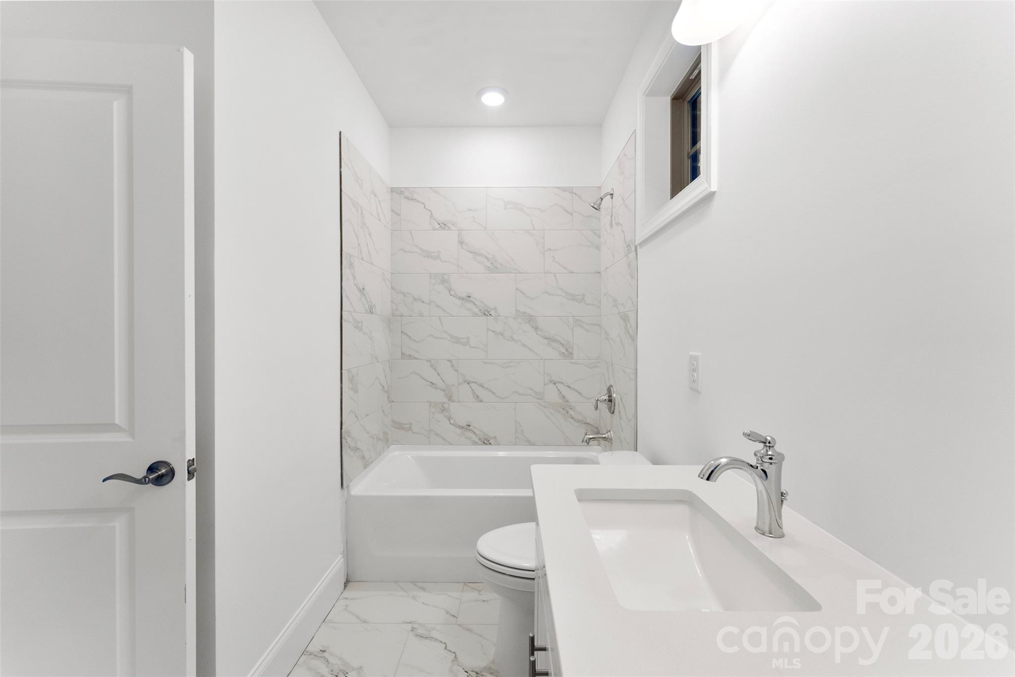 411 Newstyle Way — Gastonia