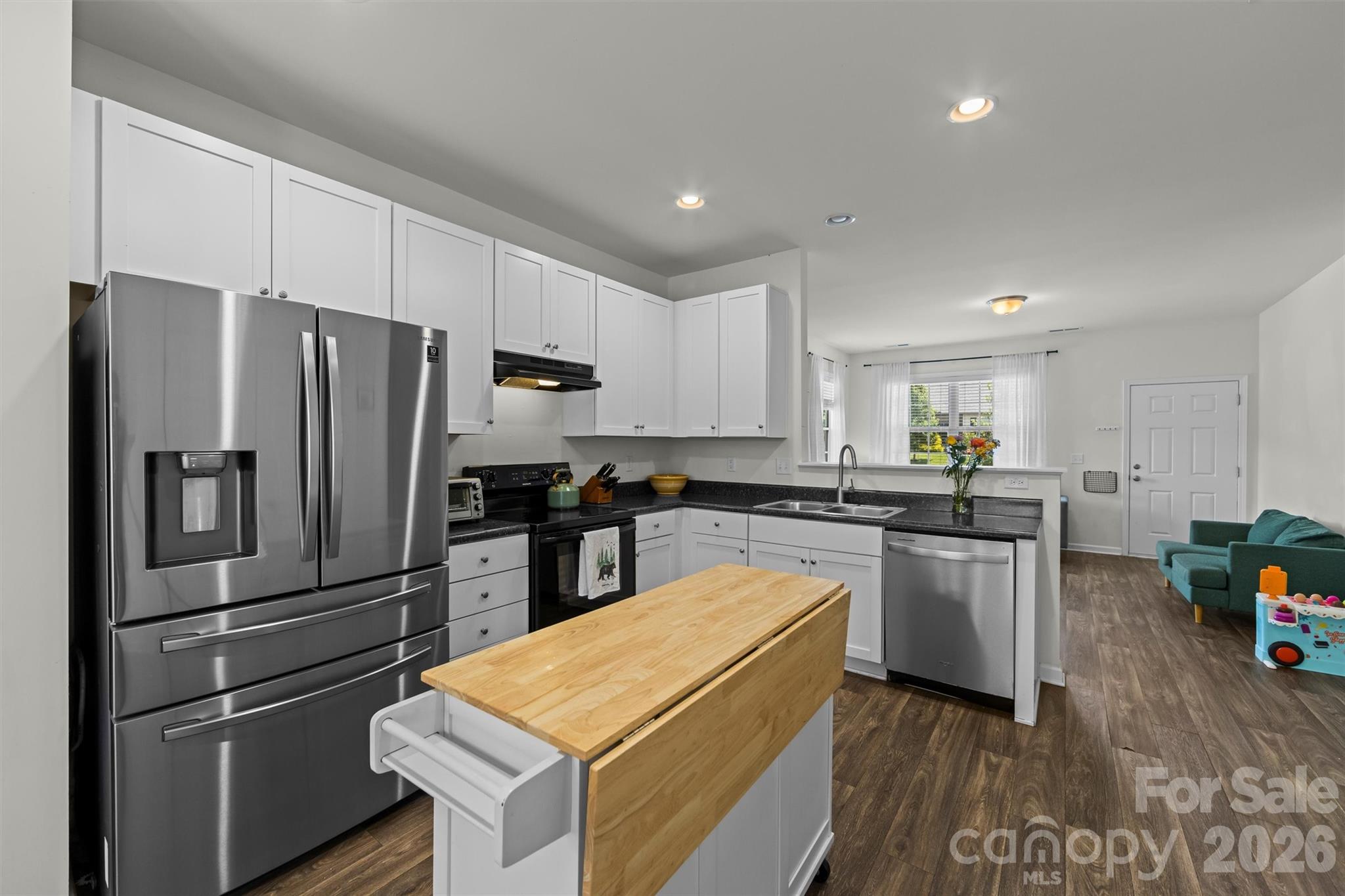 115 Water Leaf Drive — Weaverville