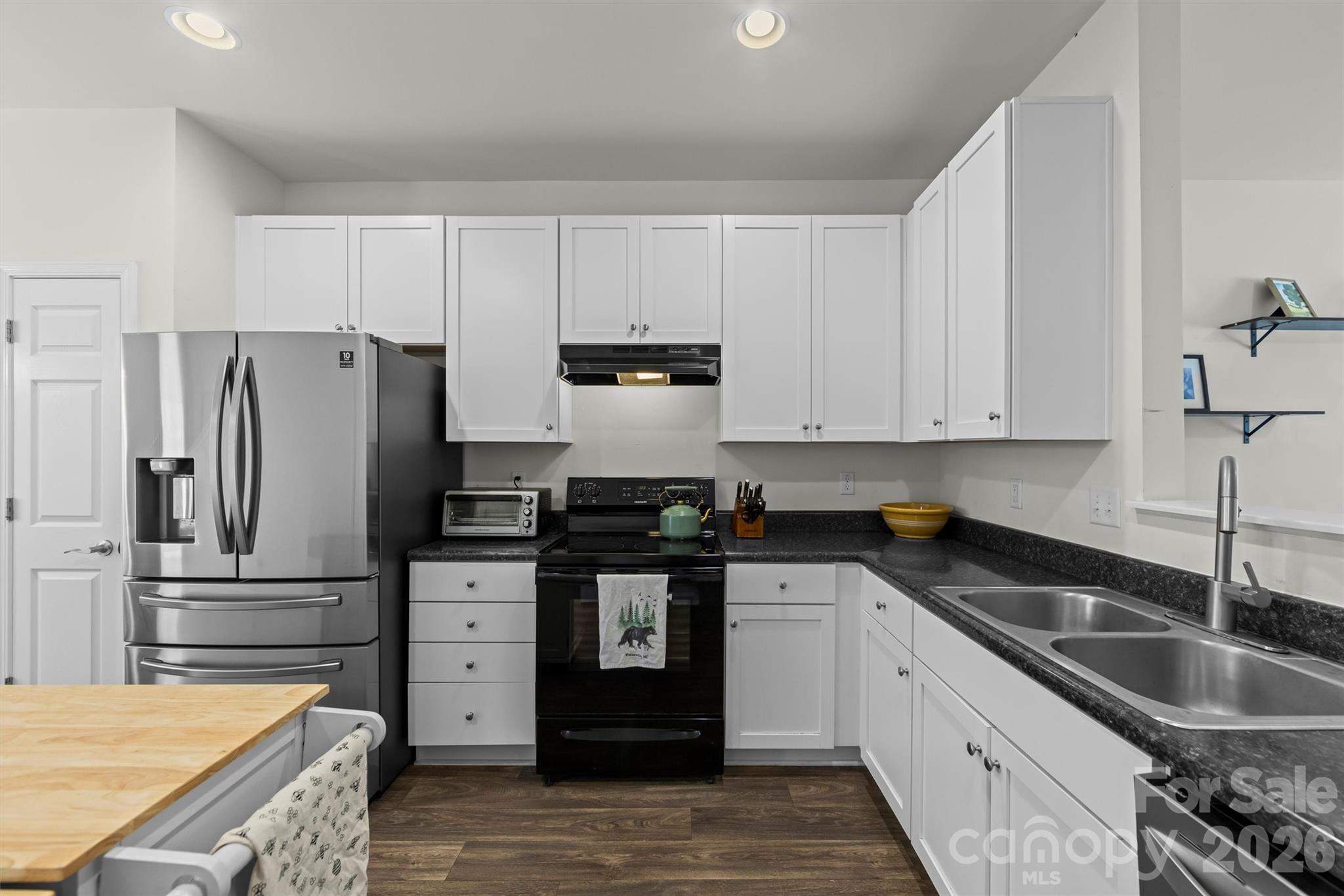 115 Water Leaf Drive — Weaverville