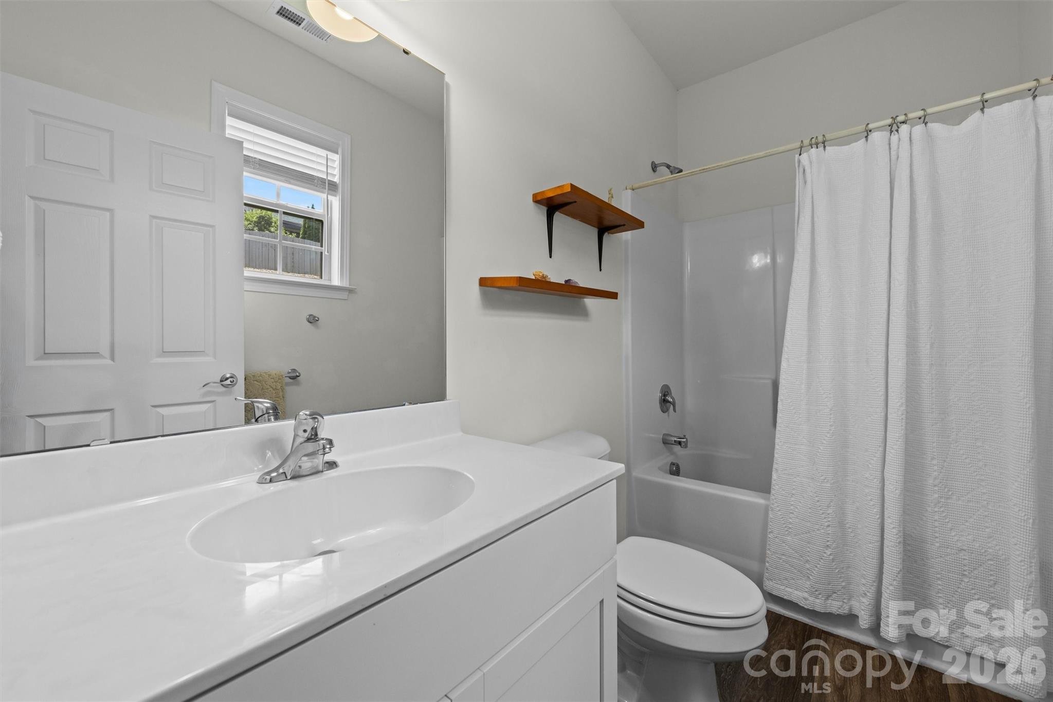 115 Water Leaf Drive — Weaverville