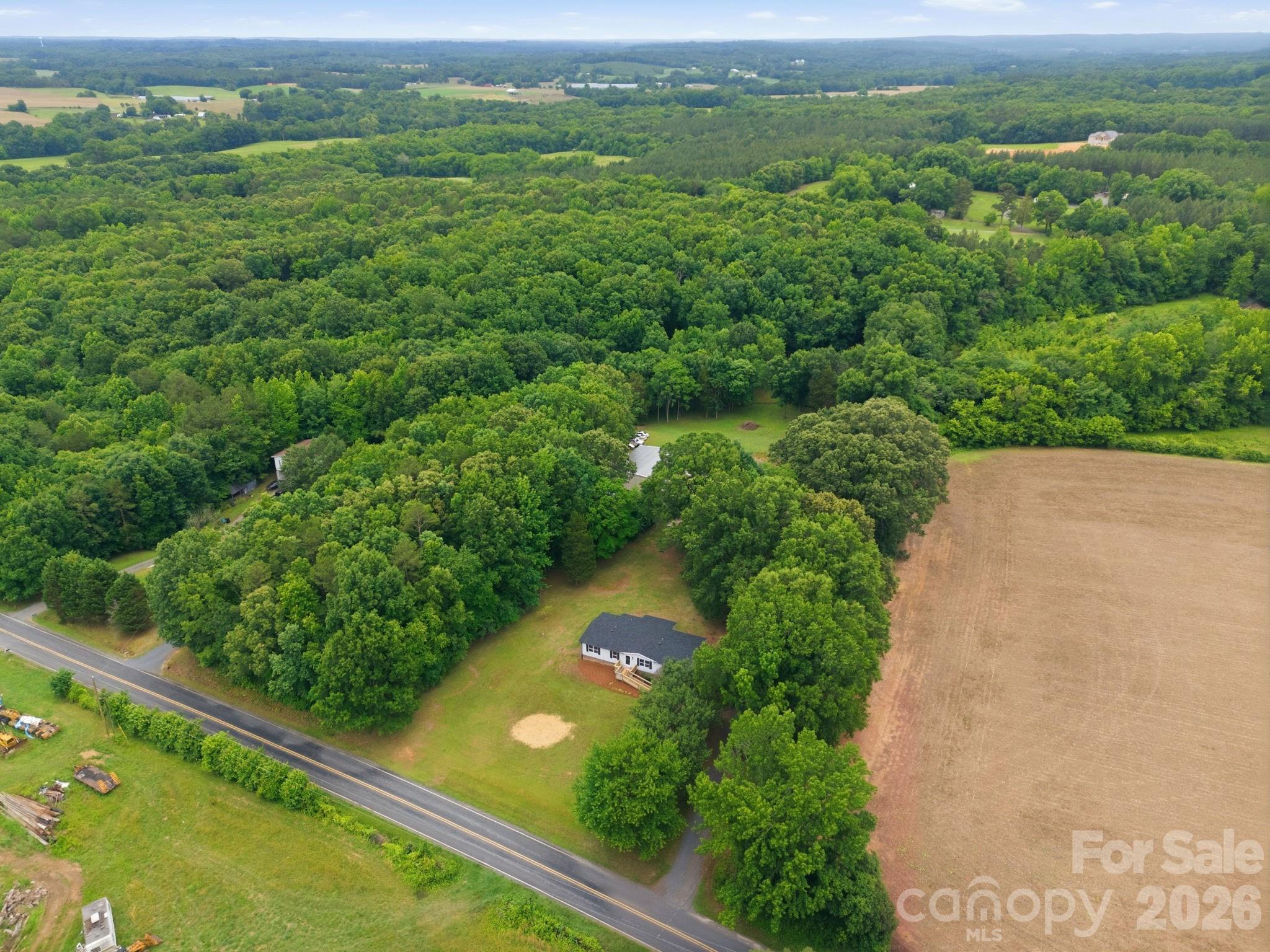 19082 Bear Creek Church Road — Richfield