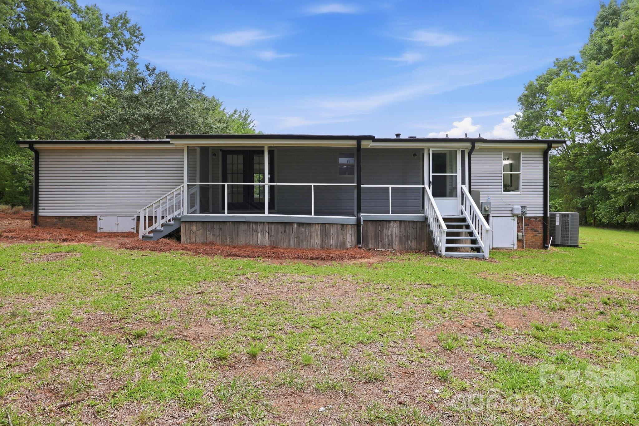 19082 Bear Creek Church Road — Richfield