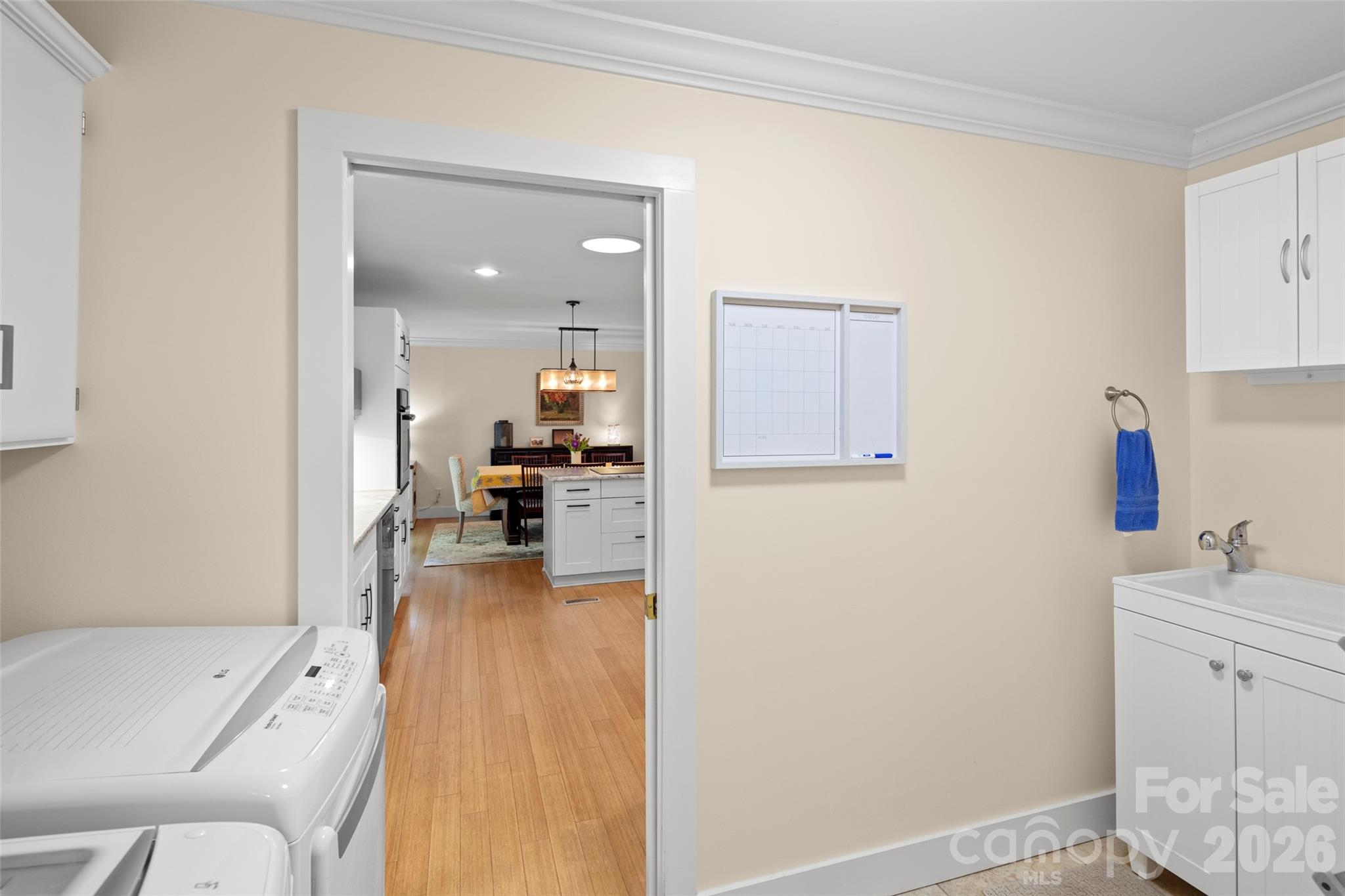 126 Mockingbird Drive — Hendersonville