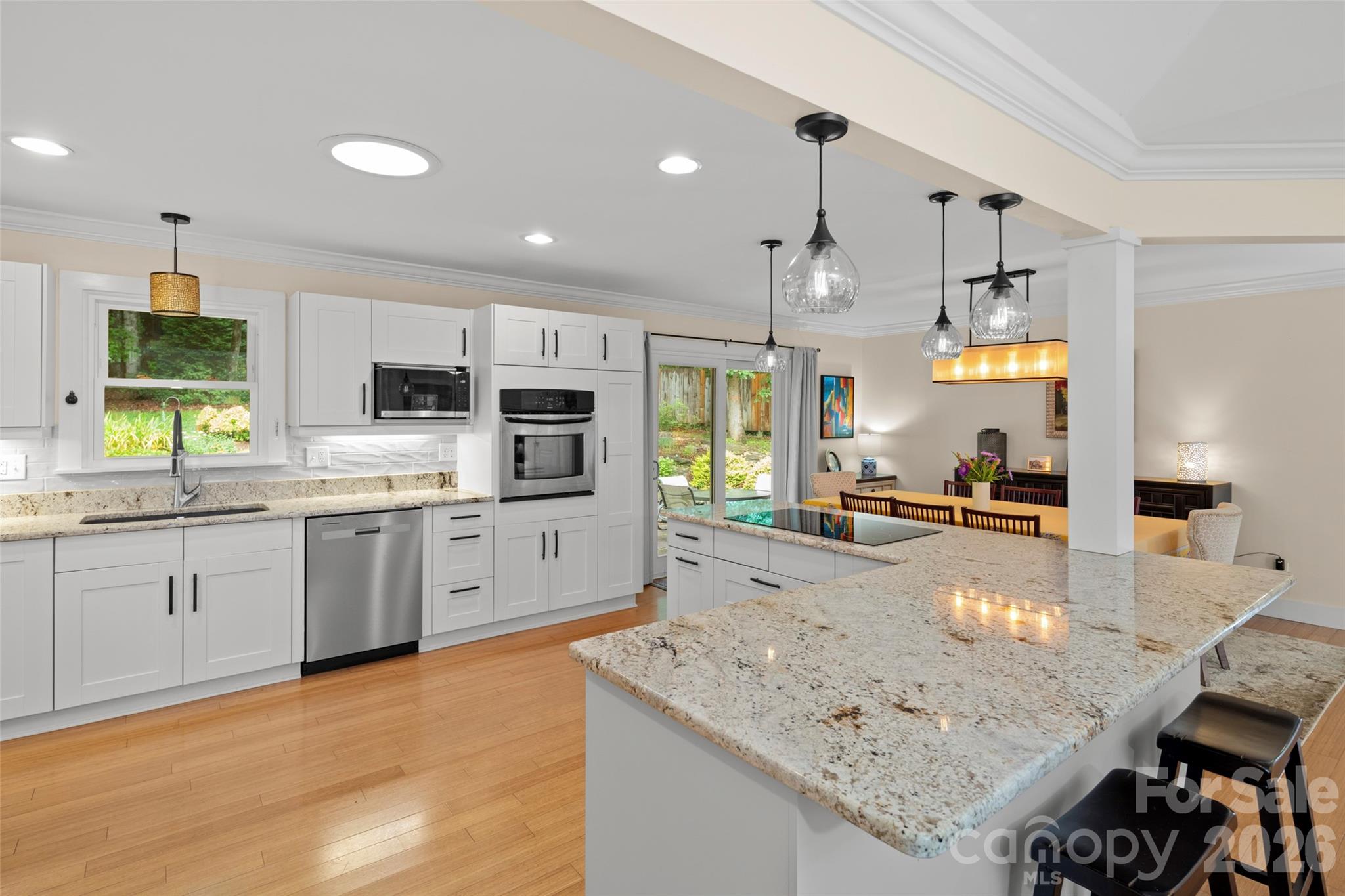 126 Mockingbird Drive — Hendersonville