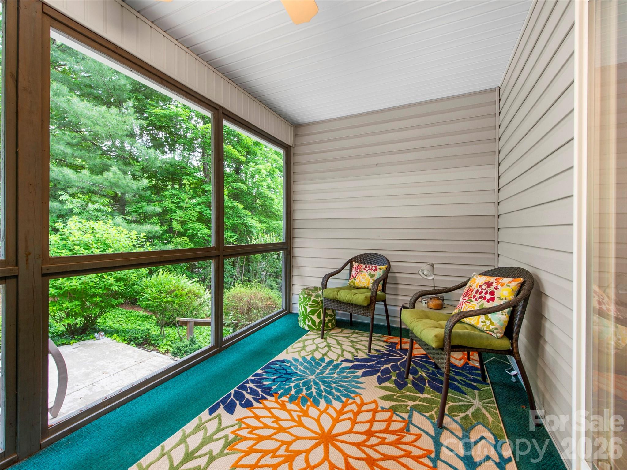 83 Laurel Ridge Place — Hendersonville
