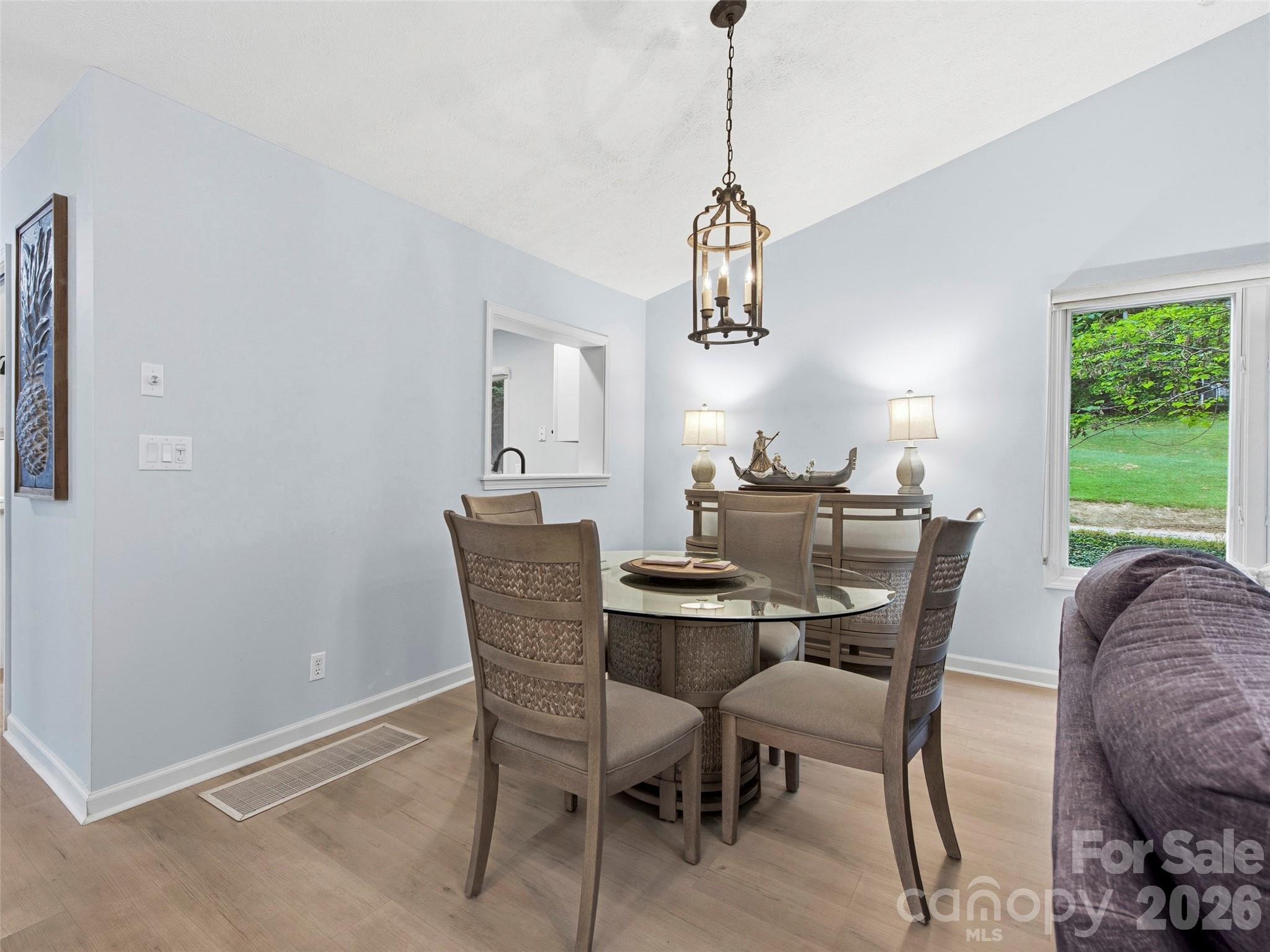 83 Laurel Ridge Place — Hendersonville