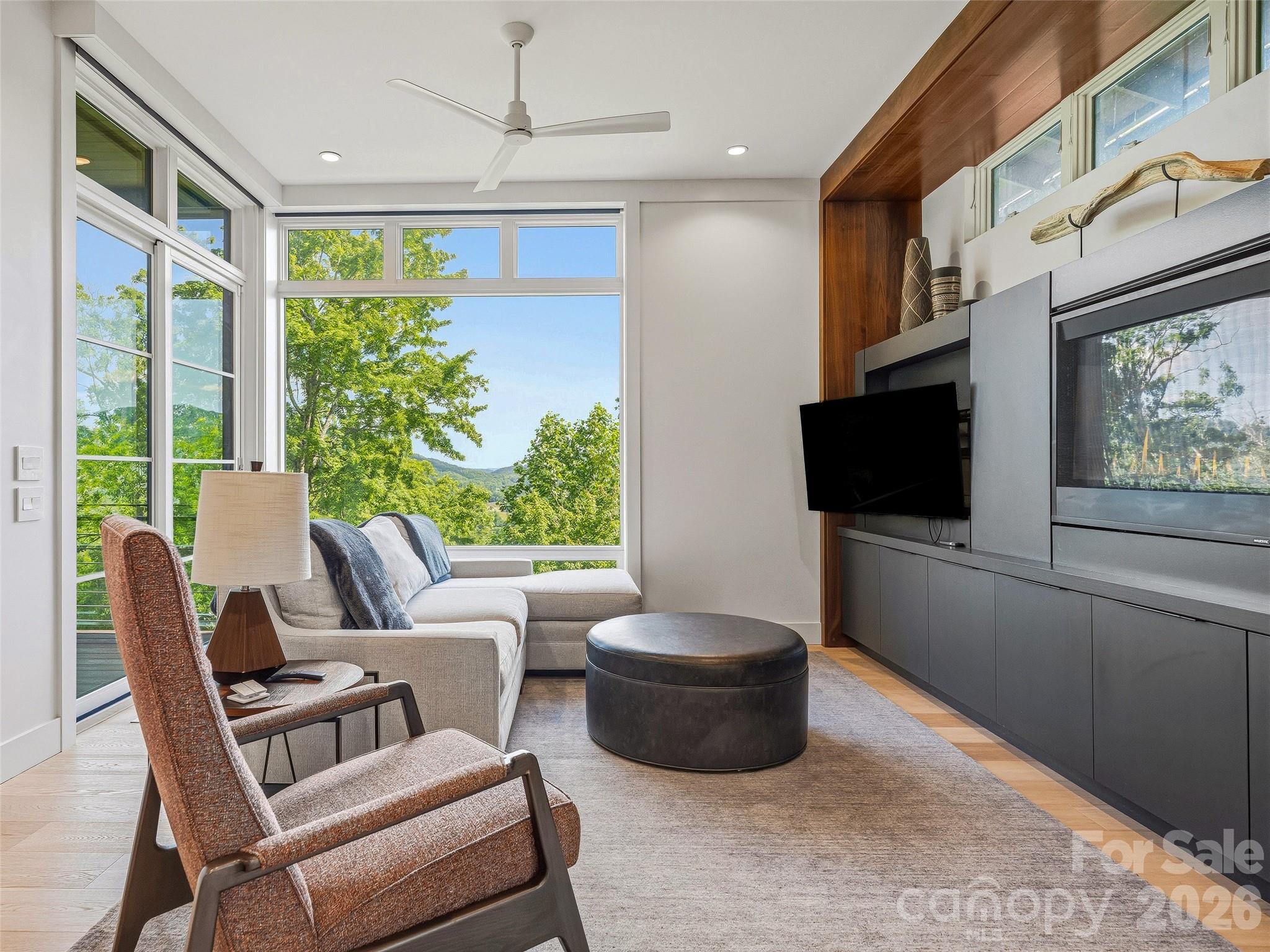 1121 Timberbluff Way — Arden