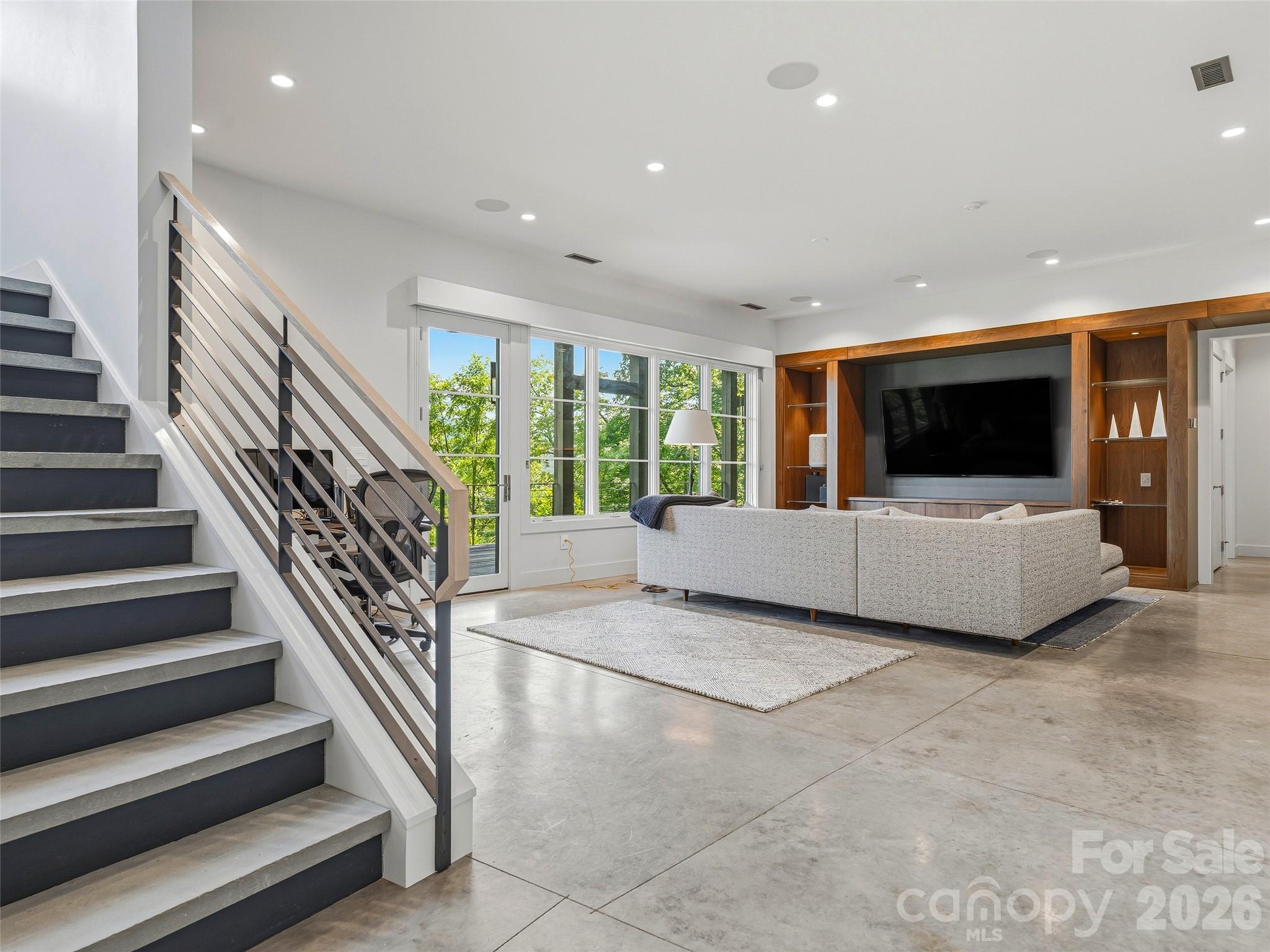 1121 Timberbluff Way — Arden