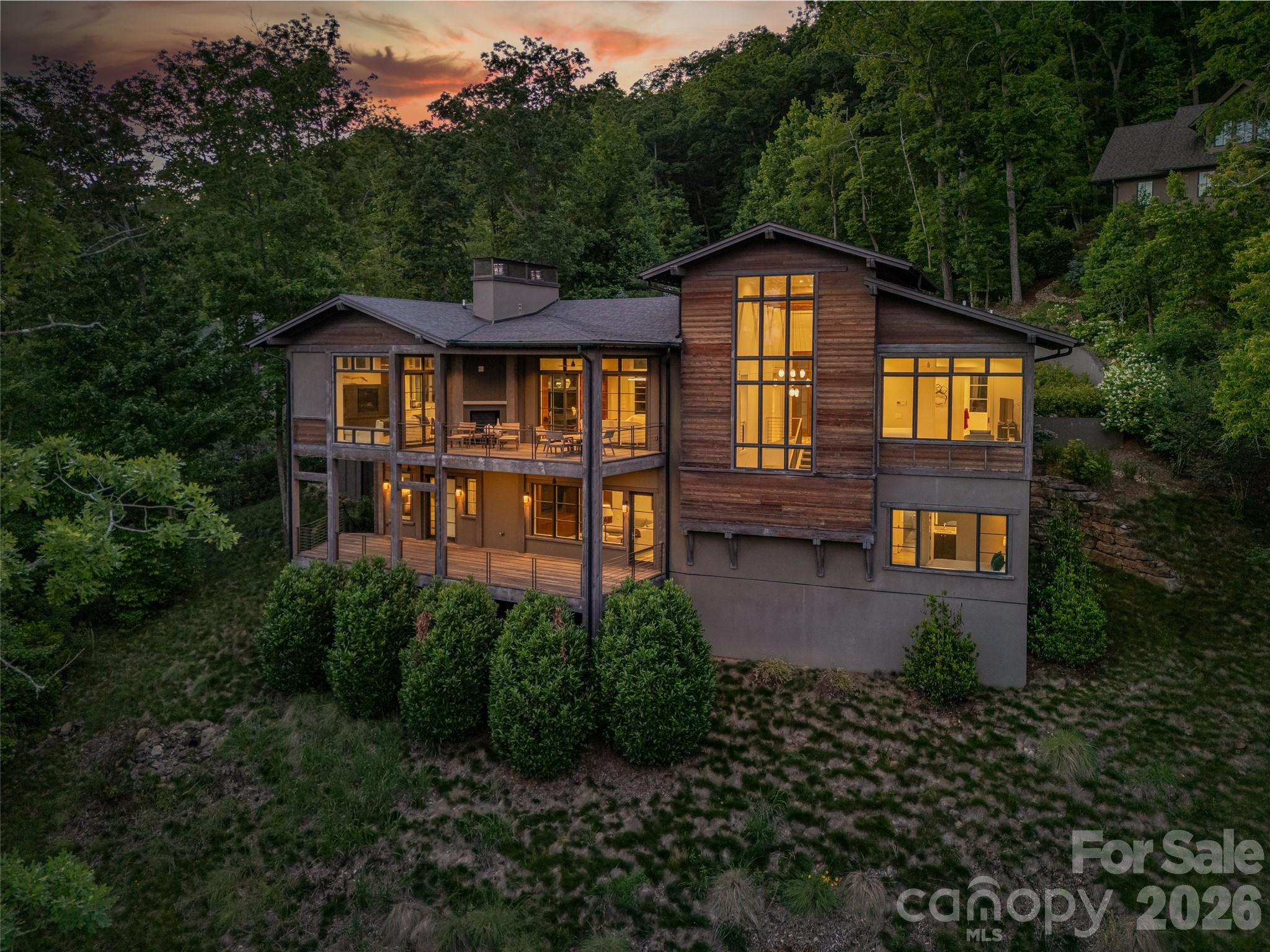 1121 Timberbluff Way — Arden