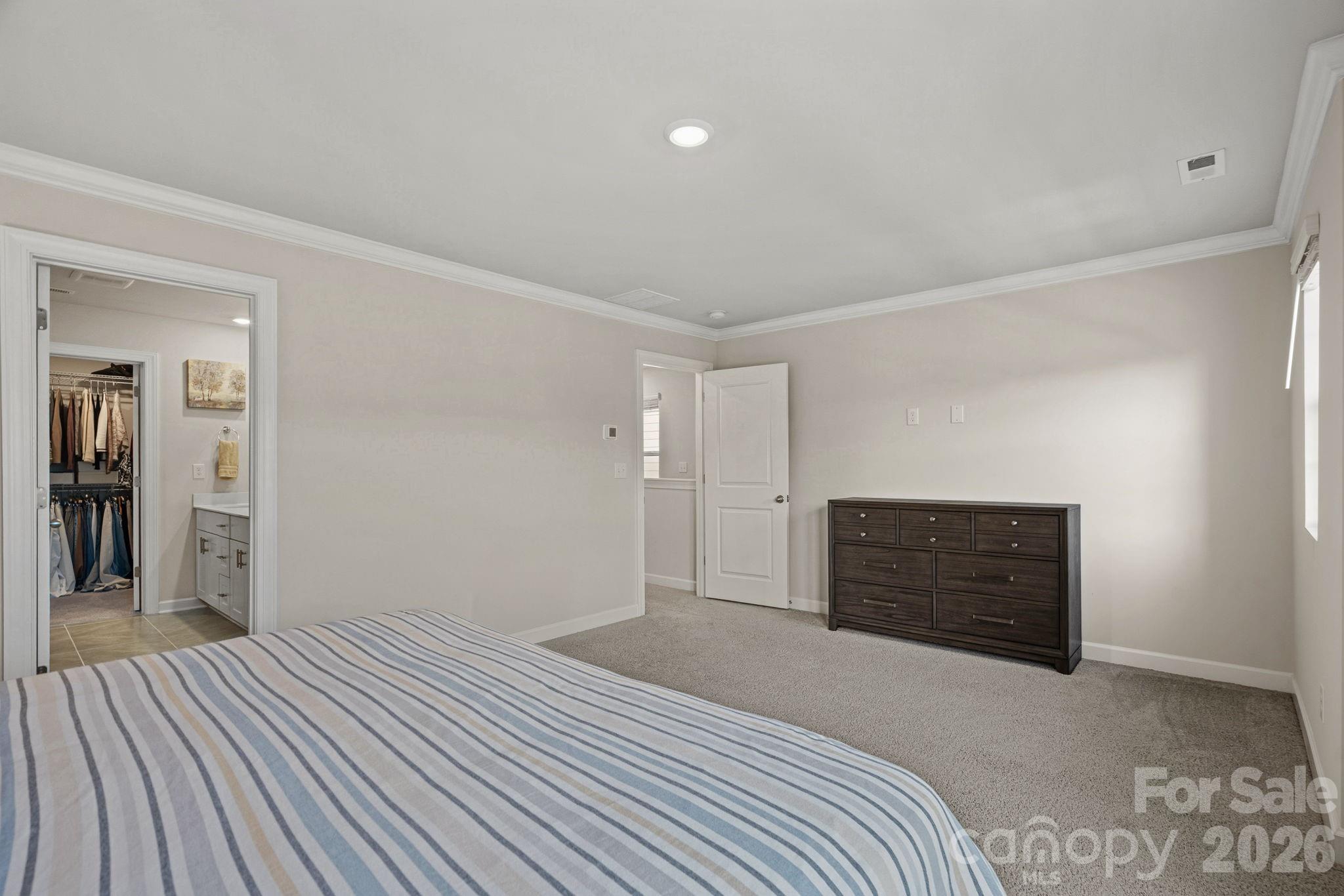 605 Cedar Knoll Circle — Pineville