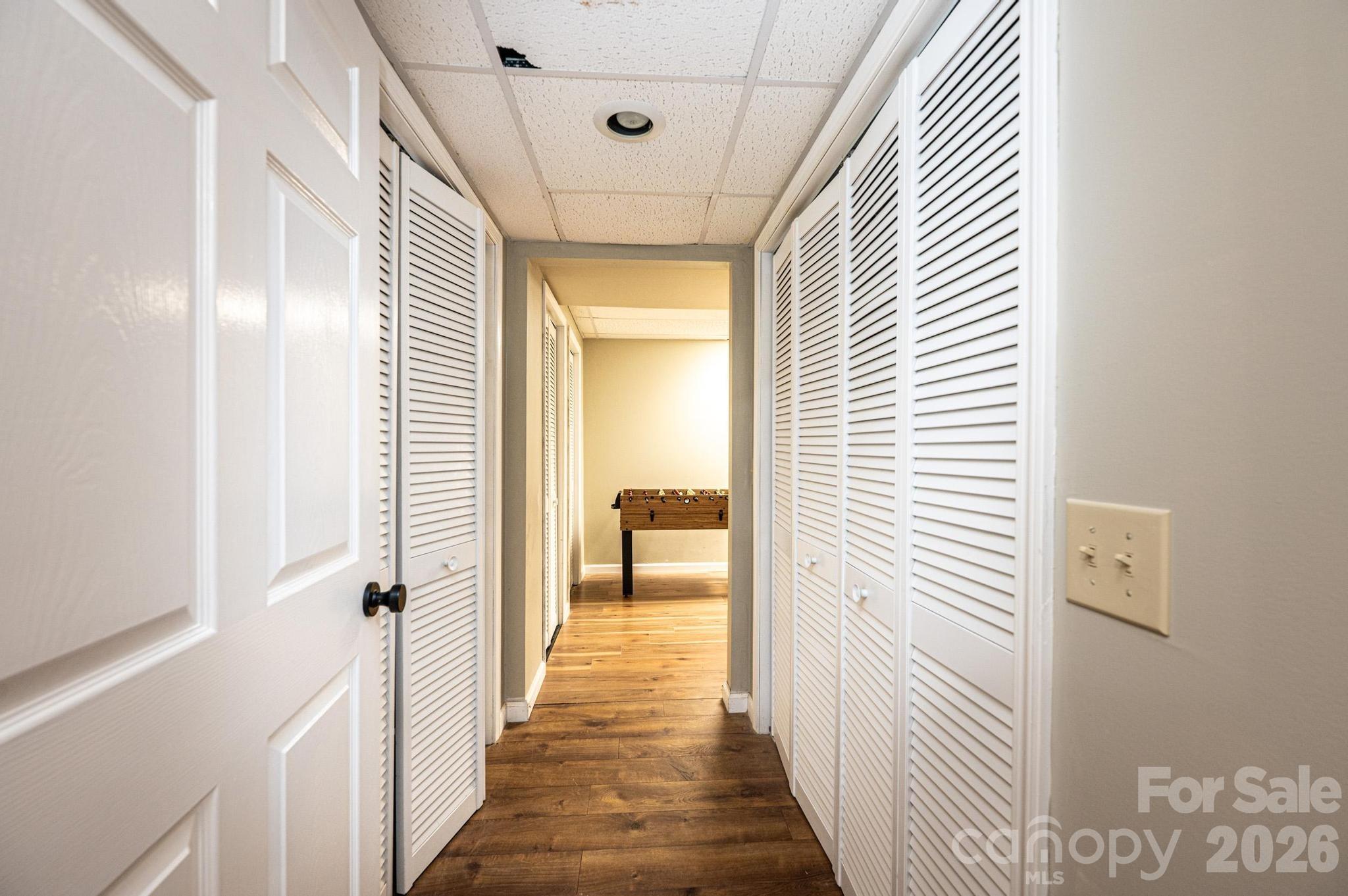 5700 Crown Terrace — Hickory
