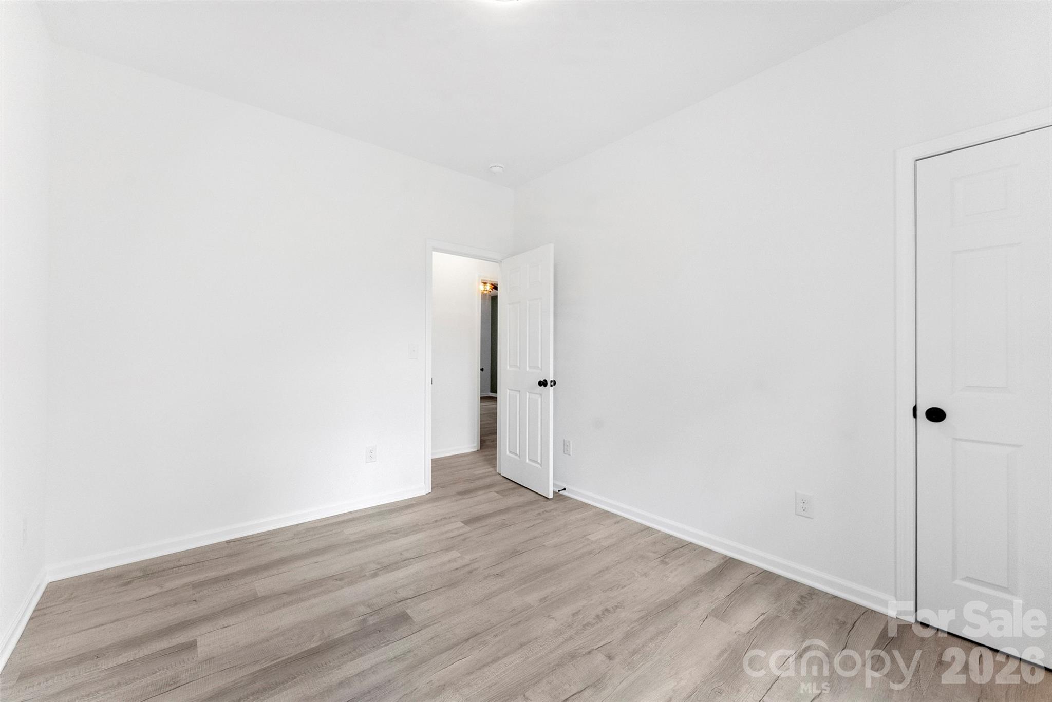1618 Eaves Road — Shelby