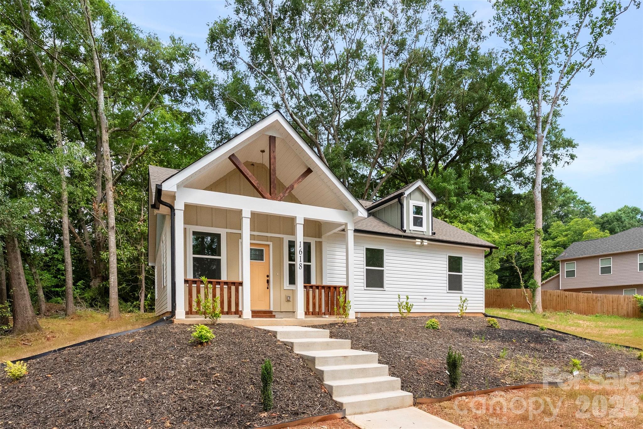 1618 Eaves Road — Shelby