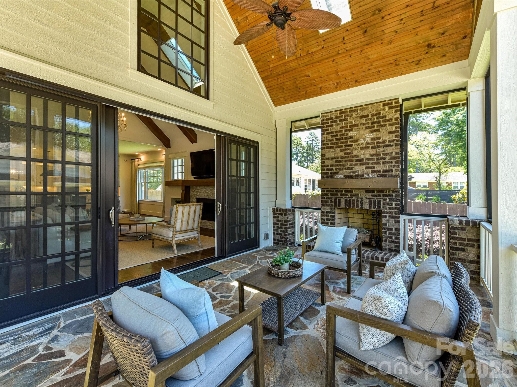 221 Anthony Circle — Charlotte