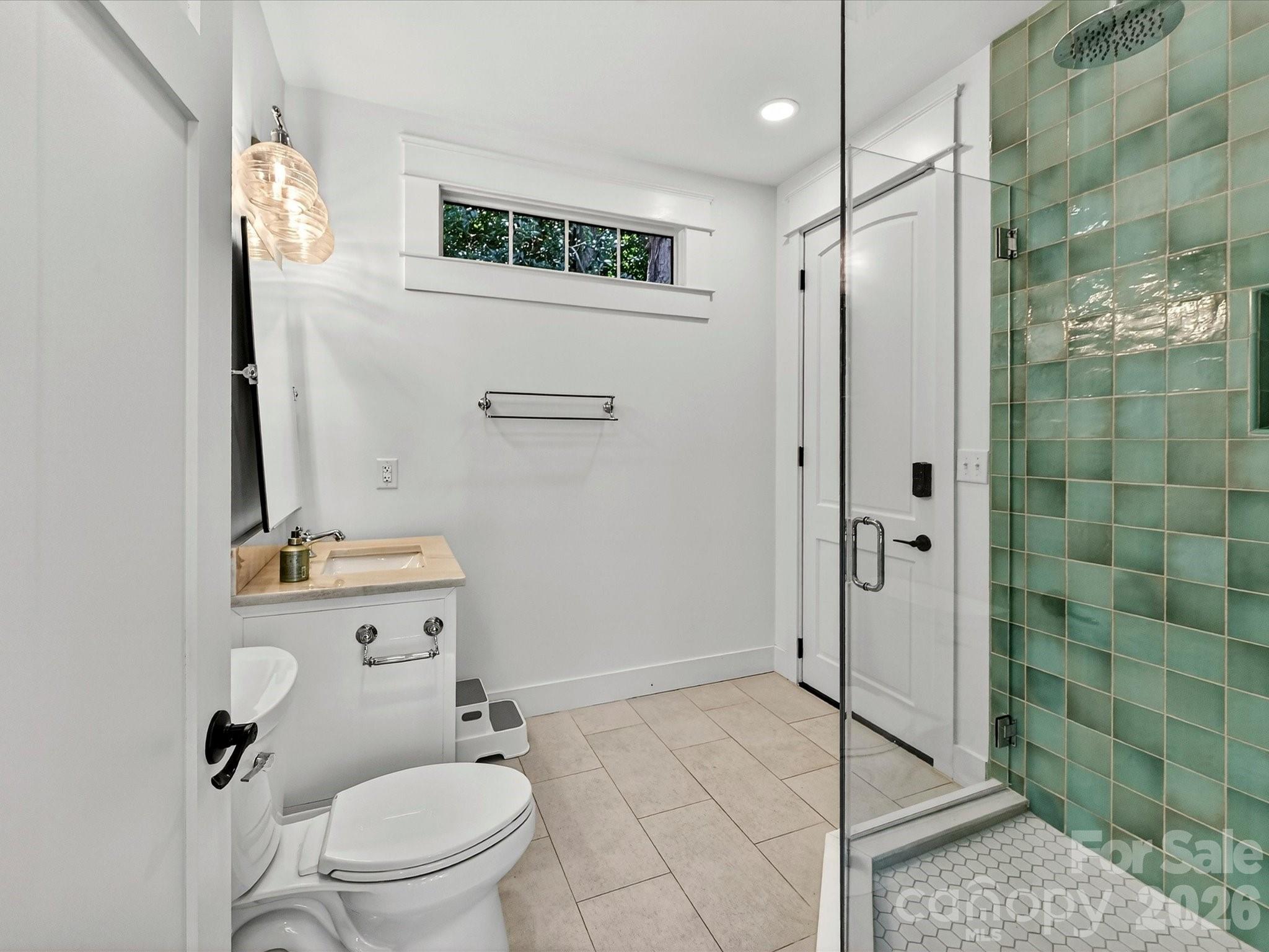 221 Anthony Circle — Charlotte