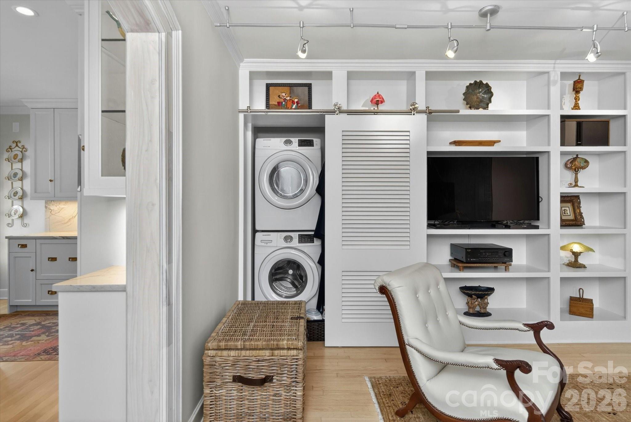 1035 Queens Road #8 — Charlotte