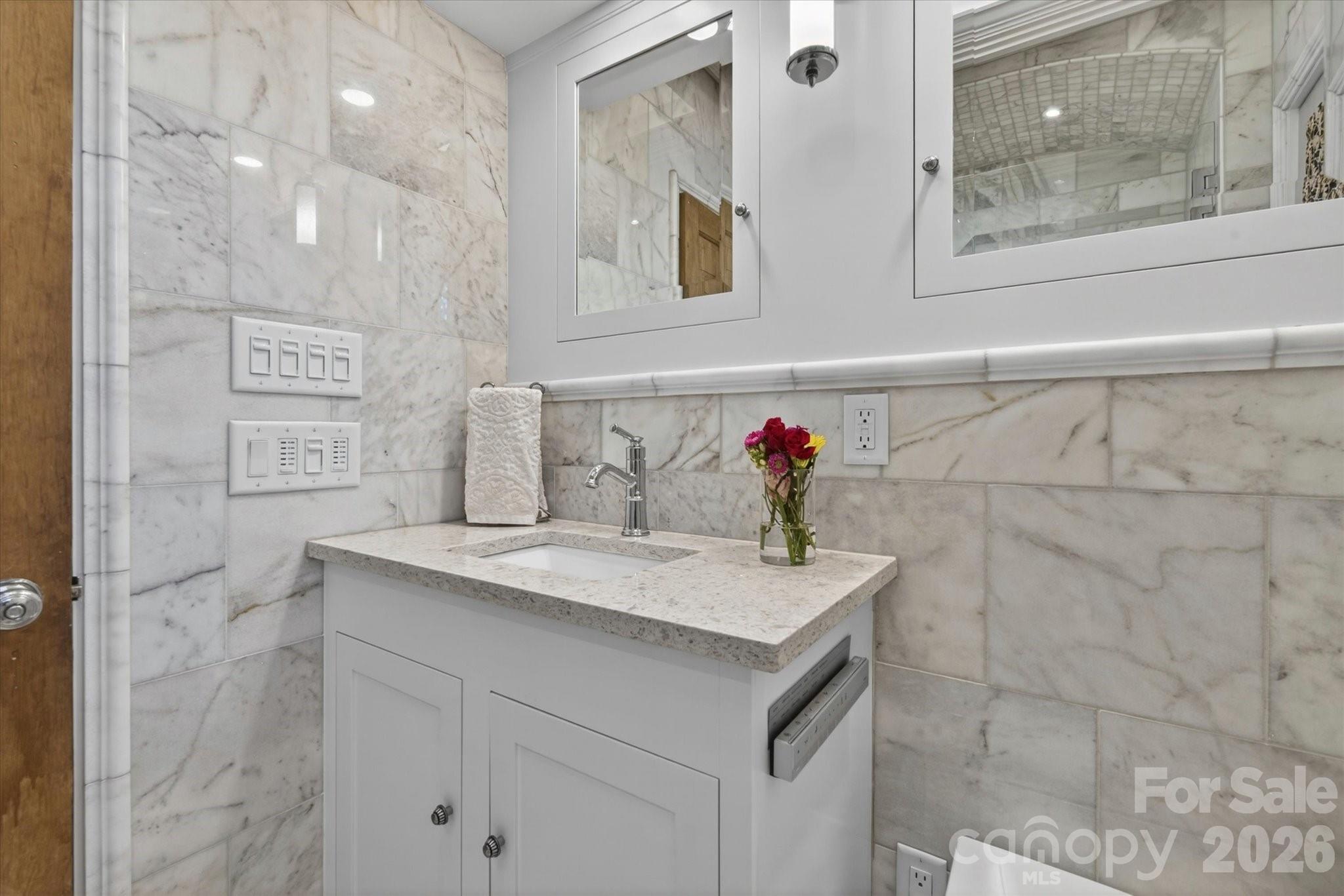 1035 Queens Road #8 — Charlotte