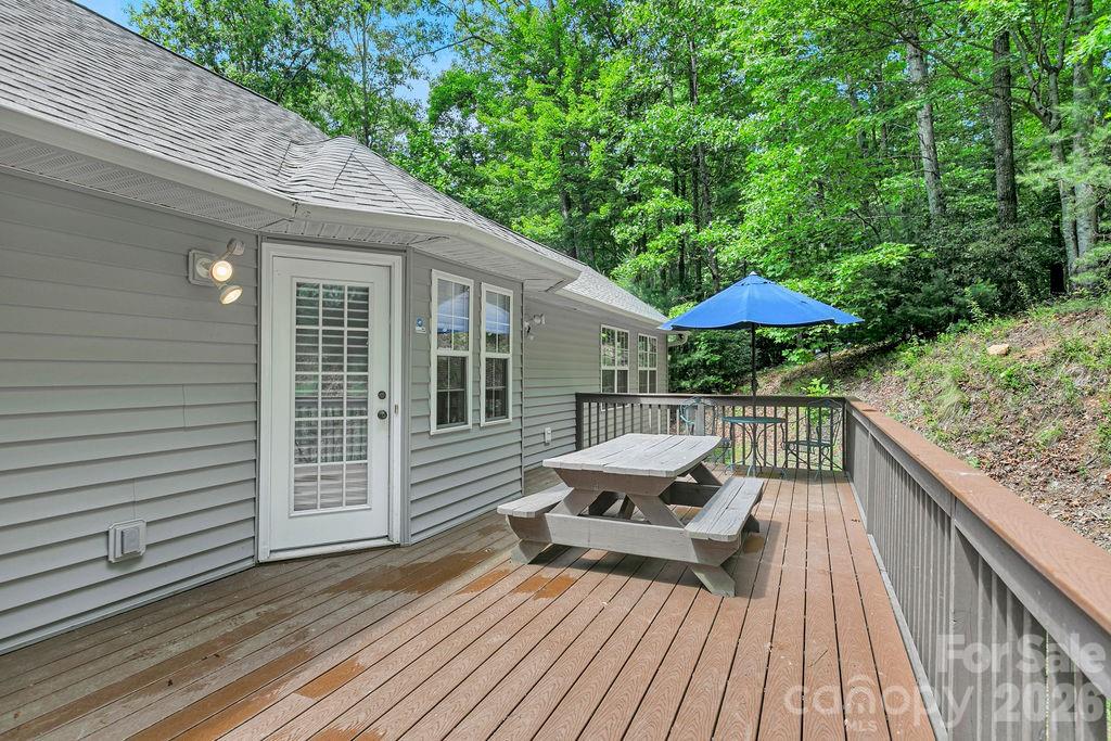 144 Lakeland Drive — Pisgah Forest