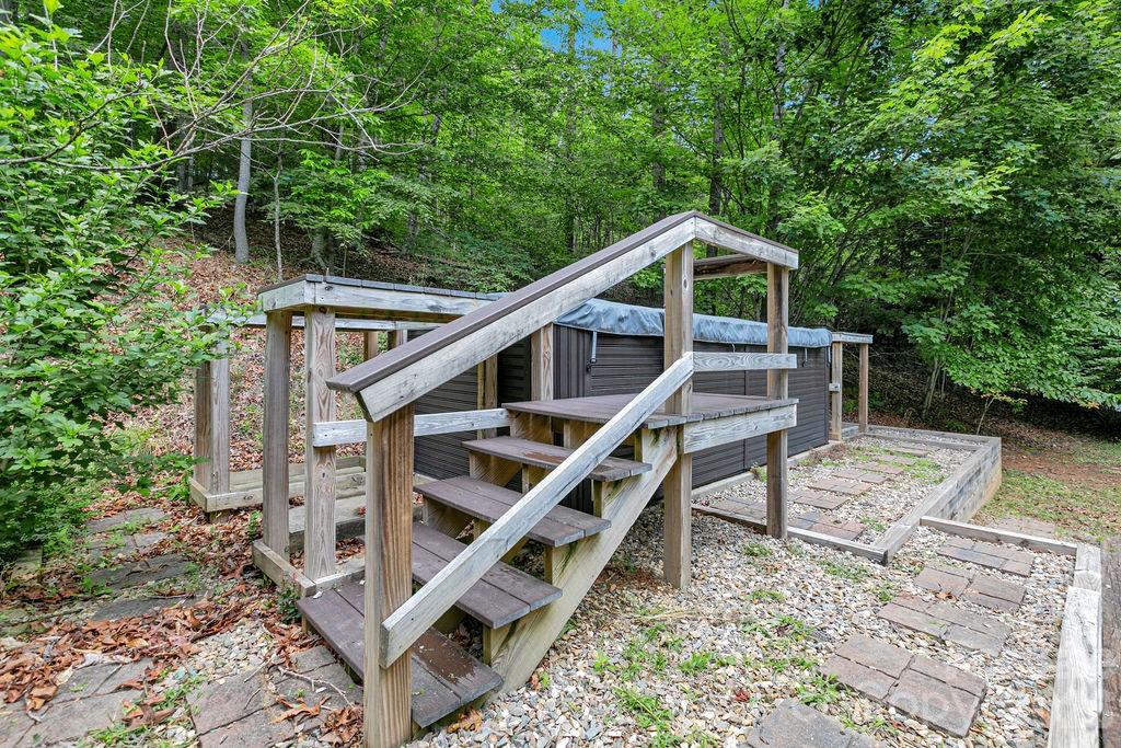144 Lakeland Drive — Pisgah Forest