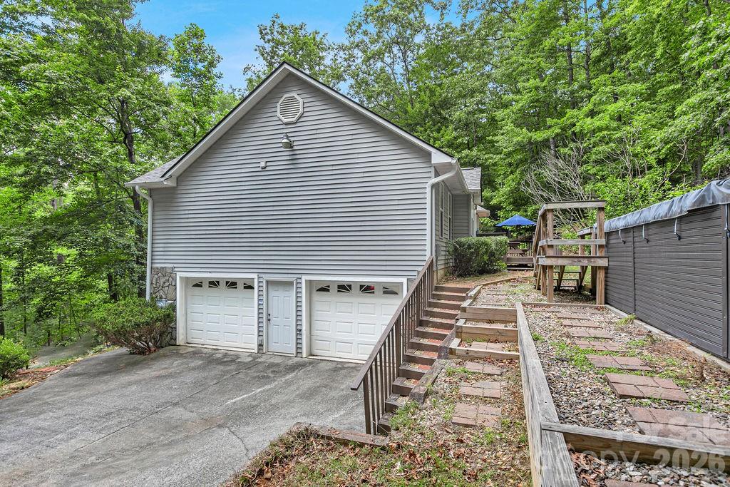 144 Lakeland Drive — Pisgah Forest