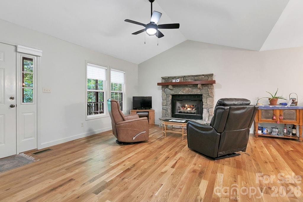 144 Lakeland Drive — Pisgah Forest