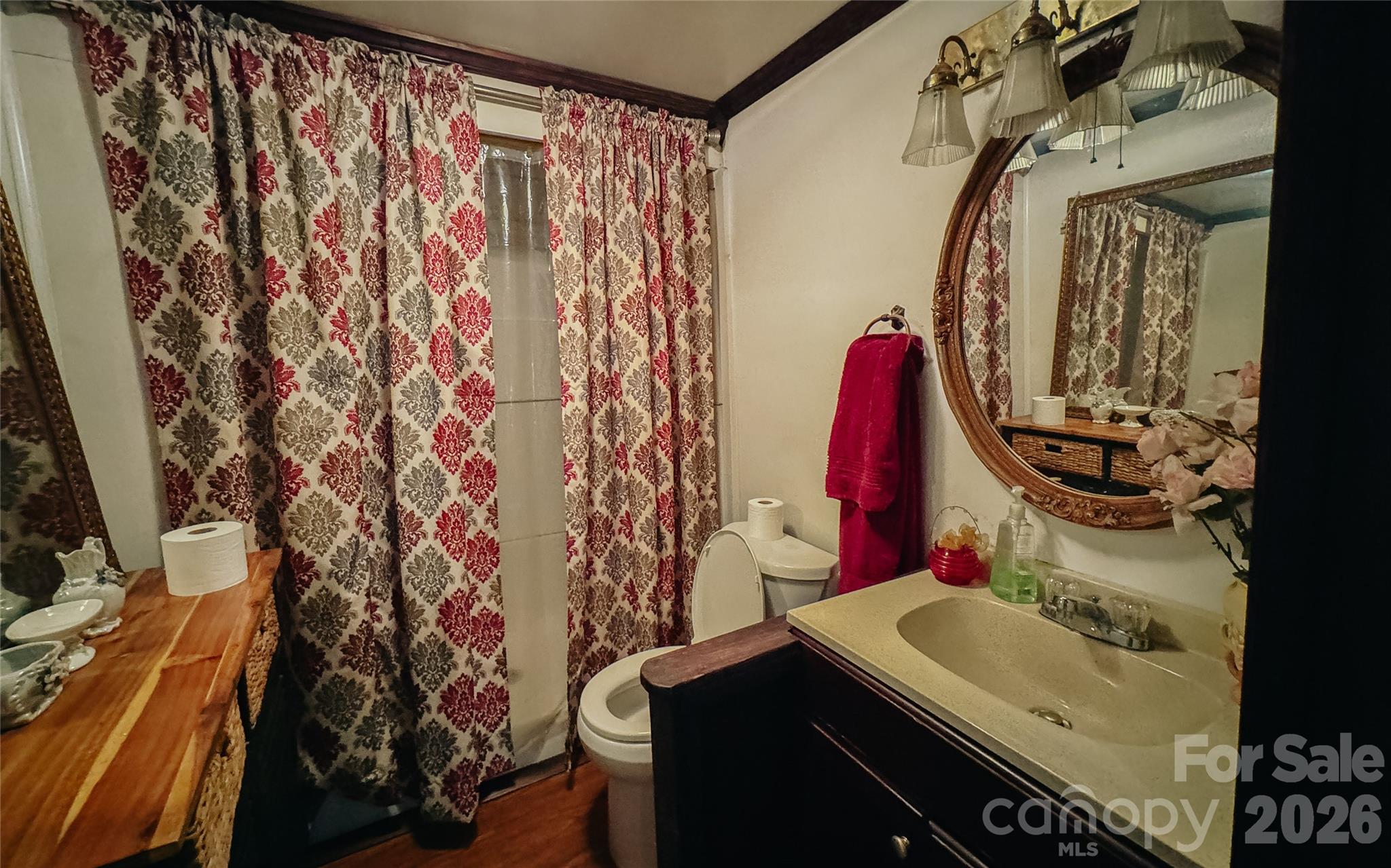 401 S Gold Branch Road — Richfield