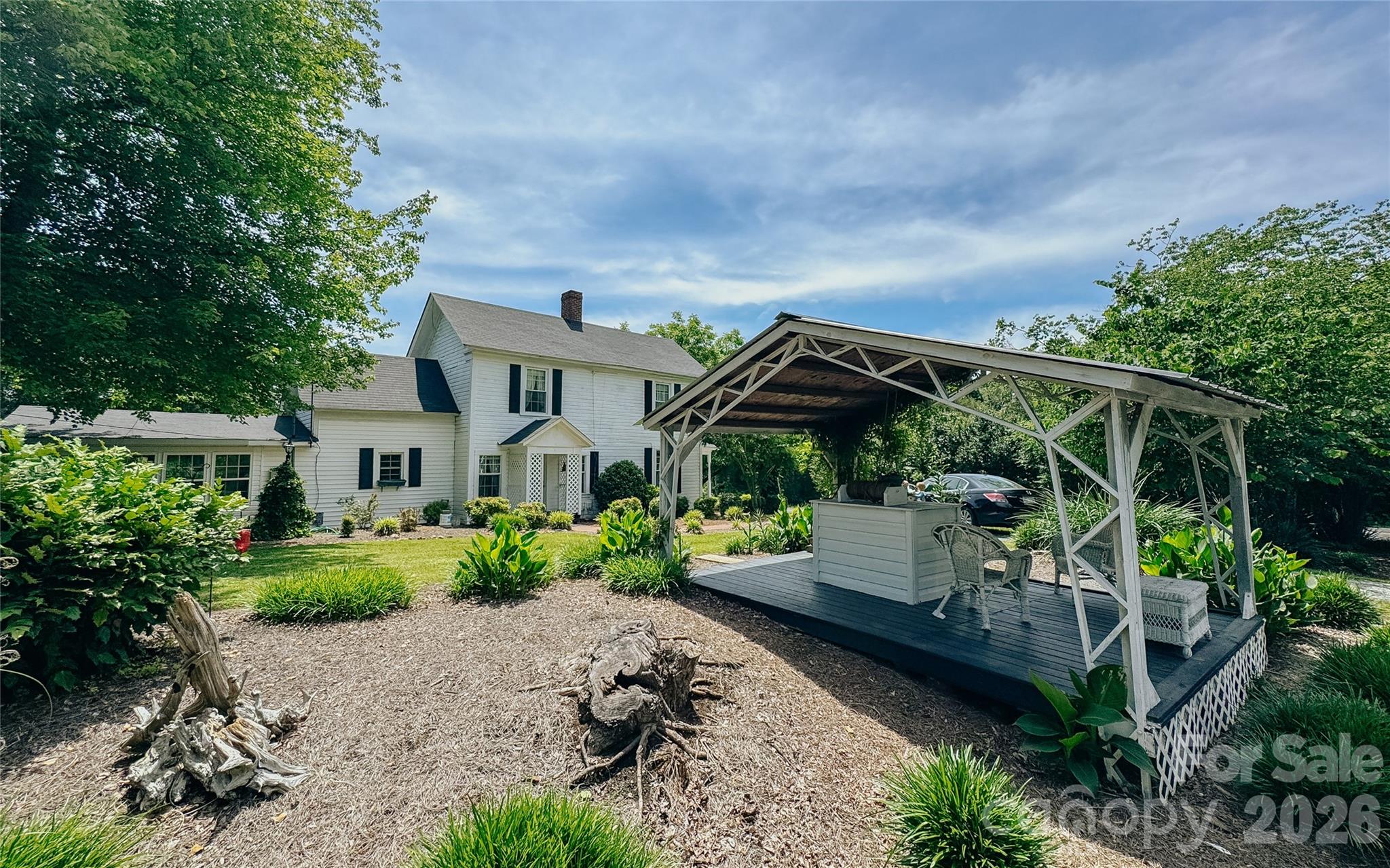 401 S Gold Branch Road — Richfield