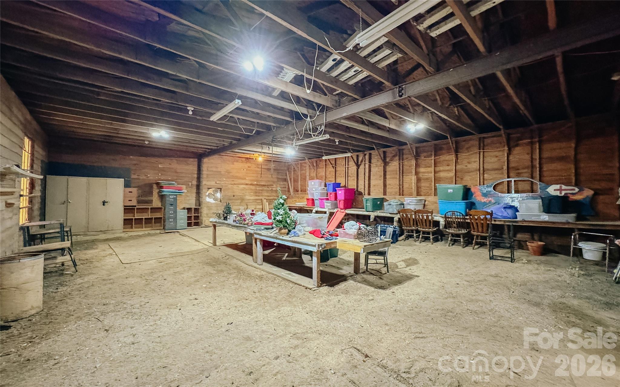 401 S Gold Branch Road — Richfield