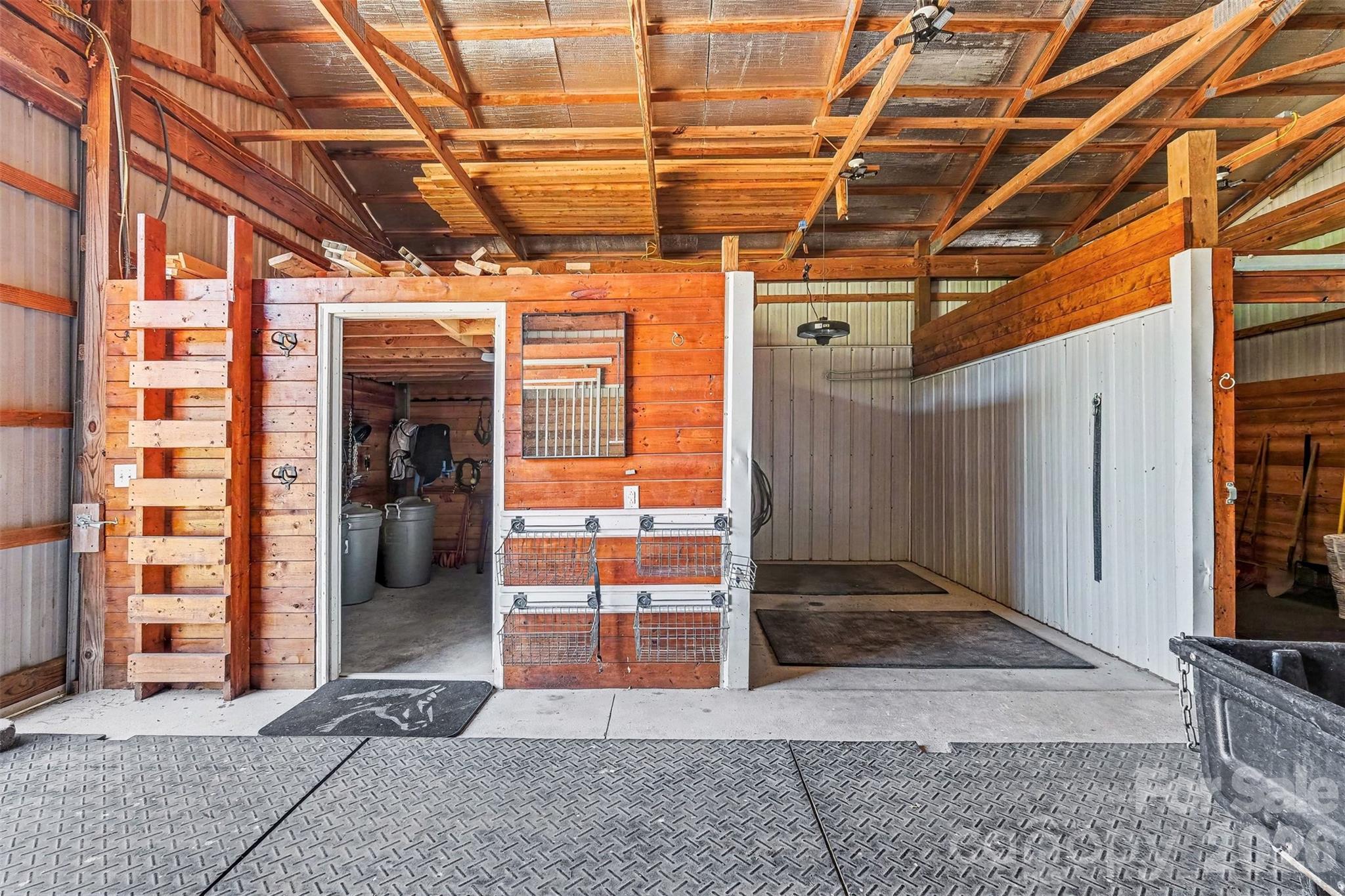 3415 Willow Creek Drive — Mount Pleasant