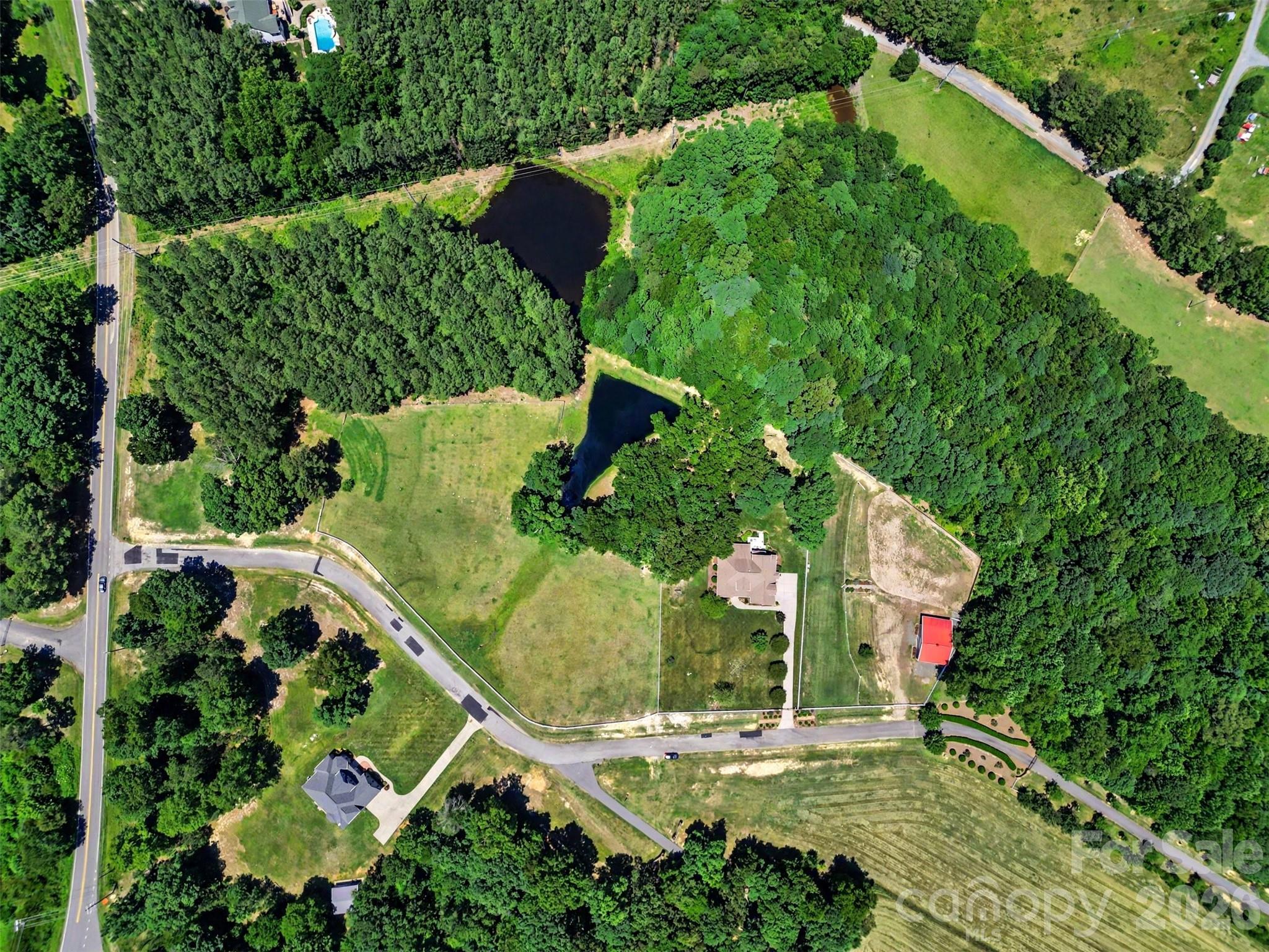 3415 Willow Creek Drive — Mount Pleasant