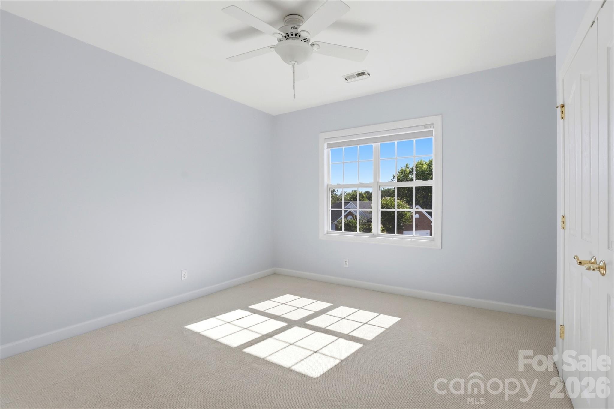 13937 Dovehunt Place — Charlotte