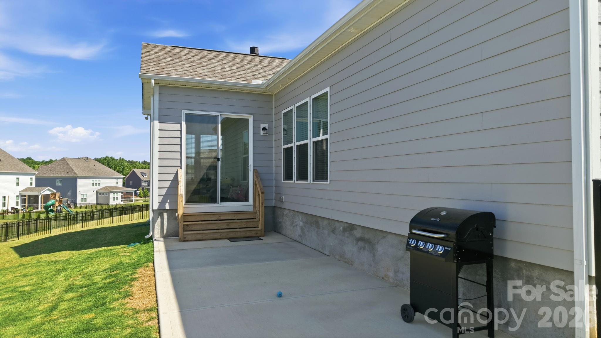 6721 Baker Creek Avenue — Indian Land