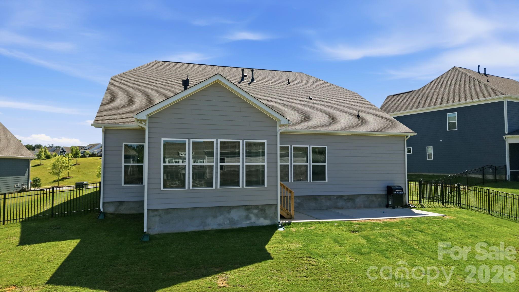 6721 Baker Creek Avenue — Indian Land