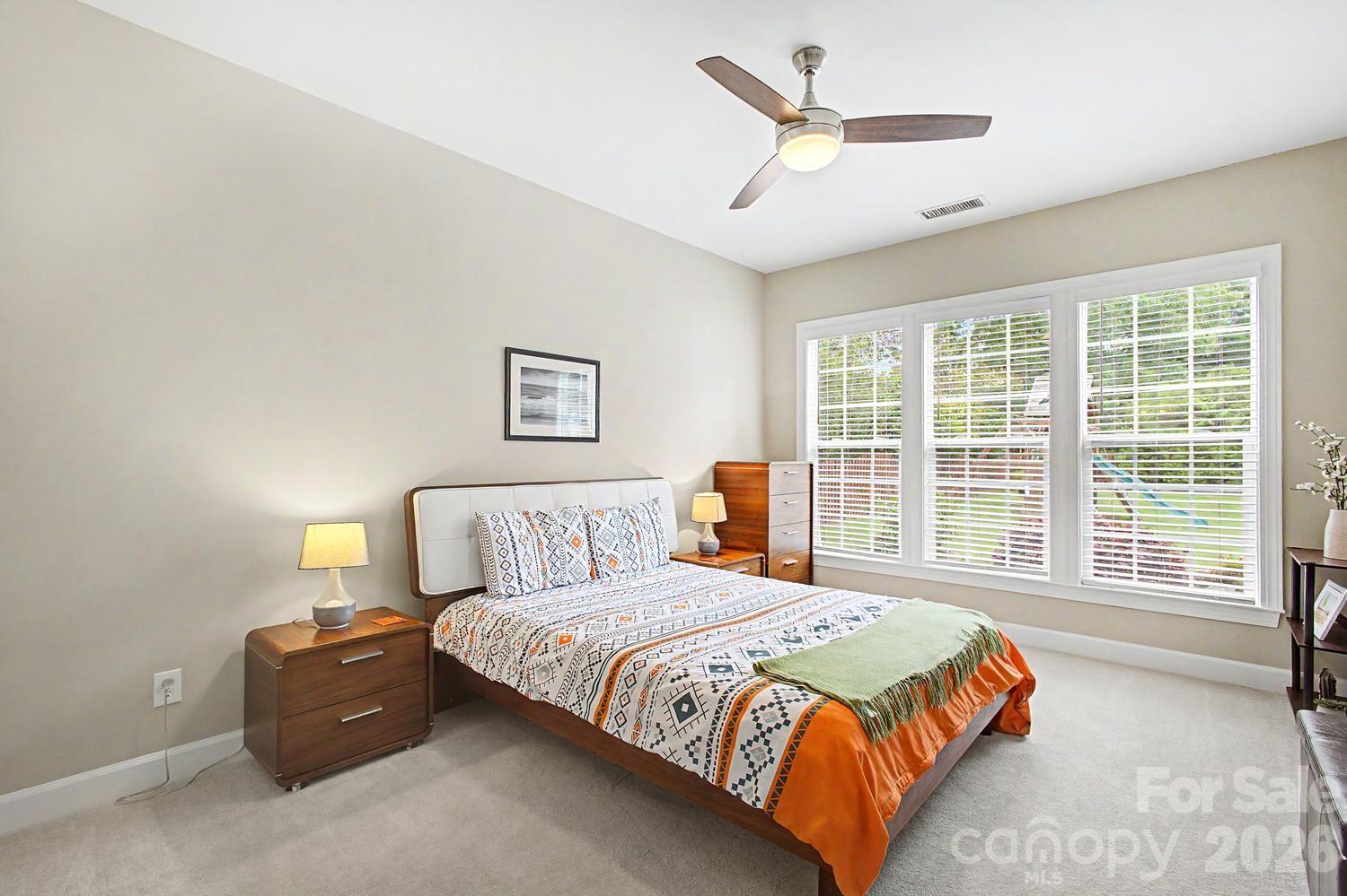 10913 Knight Castle Drive — Charlotte