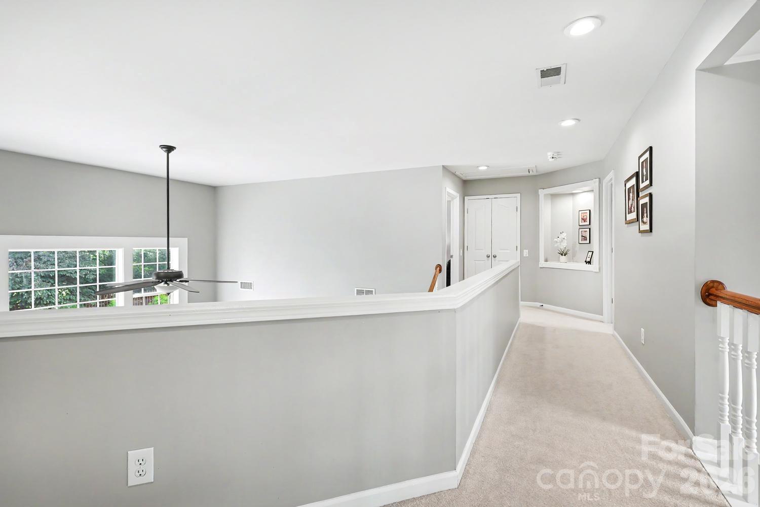 10913 Knight Castle Drive — Charlotte