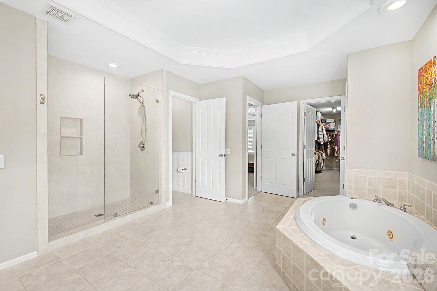 10913 Knight Castle Drive — Charlotte