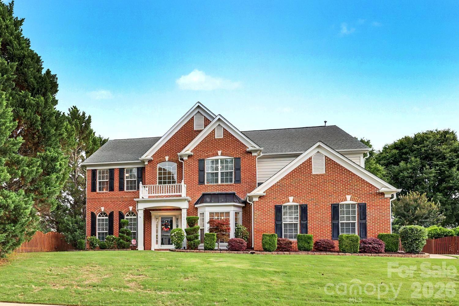 10913 Knight Castle Drive — Charlotte
