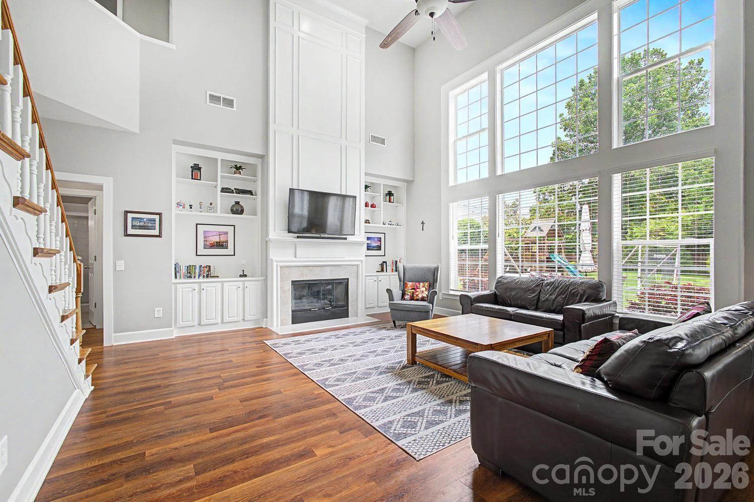 10913 Knight Castle Drive — Charlotte
