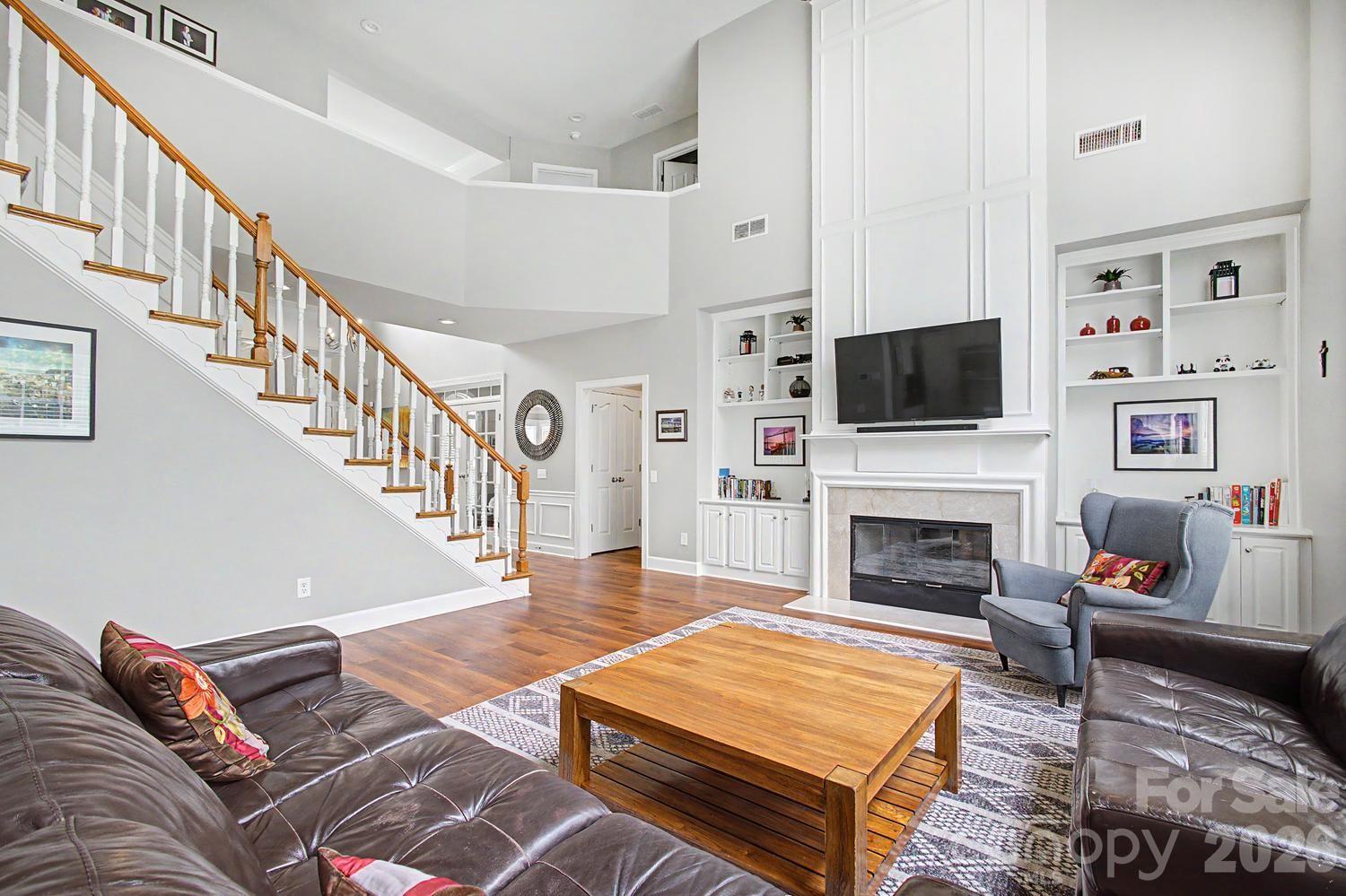 10913 Knight Castle Drive — Charlotte