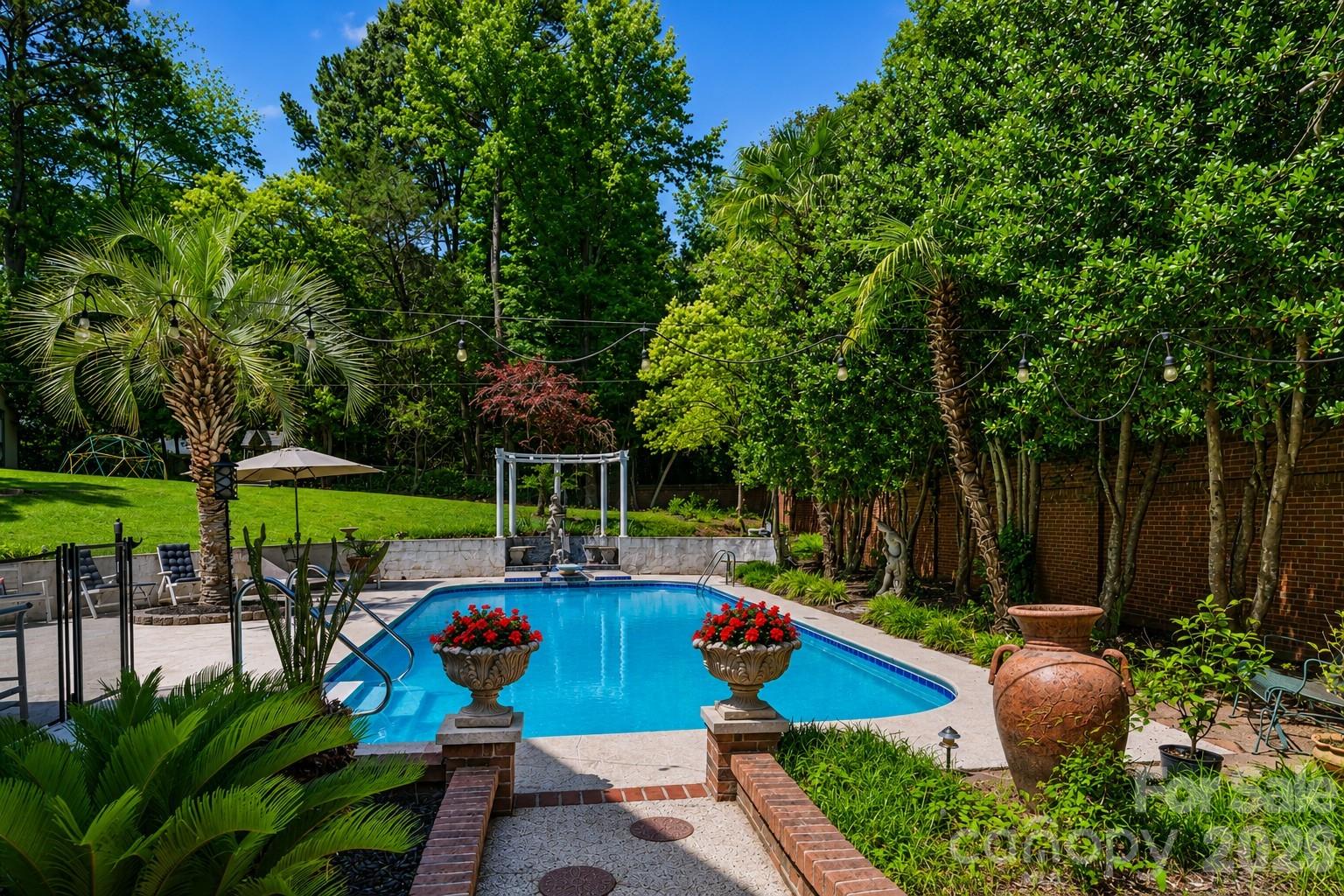 2449 Seth Thomas Road — Charlotte