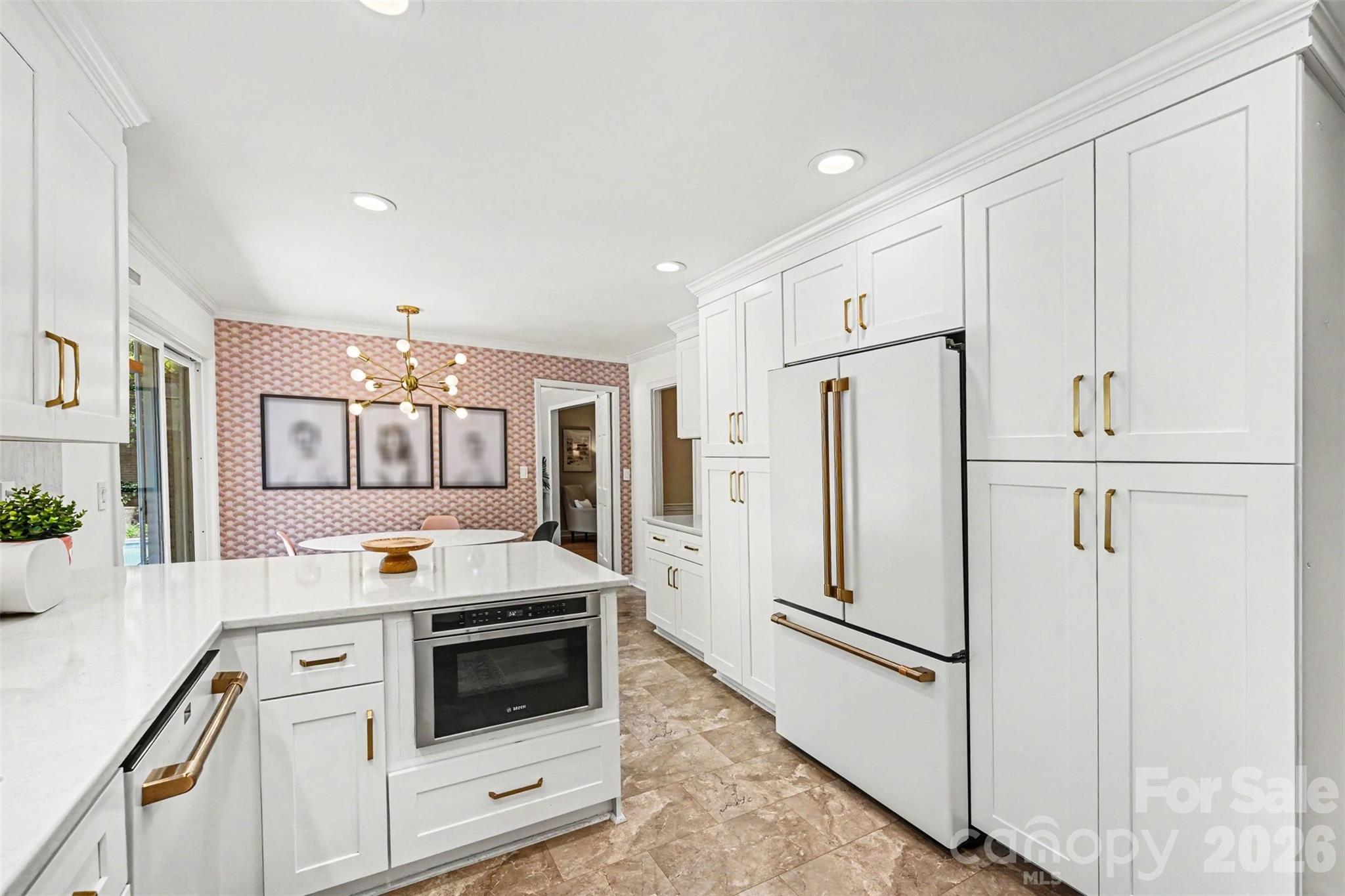 2449 Seth Thomas Road — Charlotte