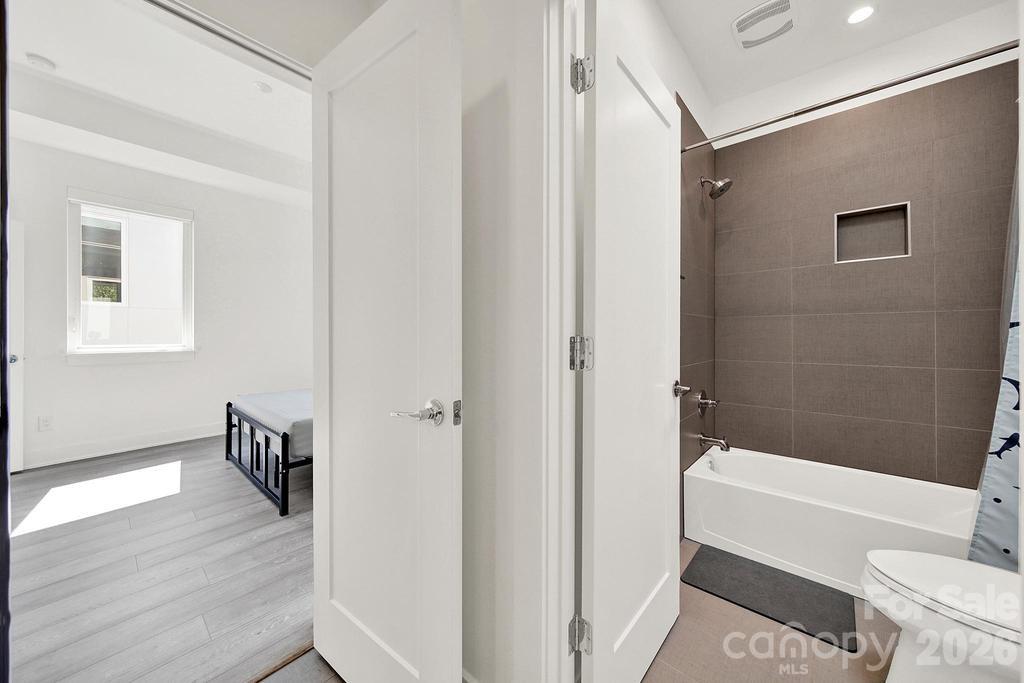 1243 Realta Drive — Charlotte